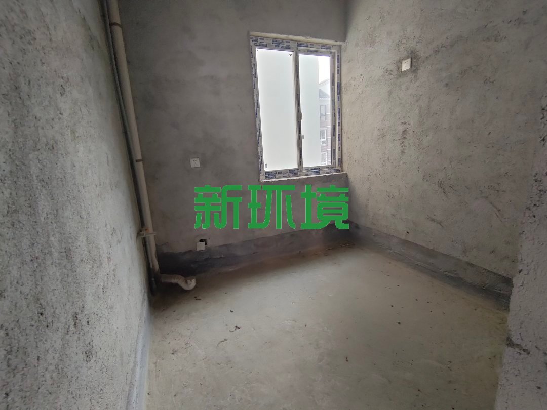 林农小区 3室2厅2卫 24.8万 林农小区 3室2厅2卫 24.8万客厅