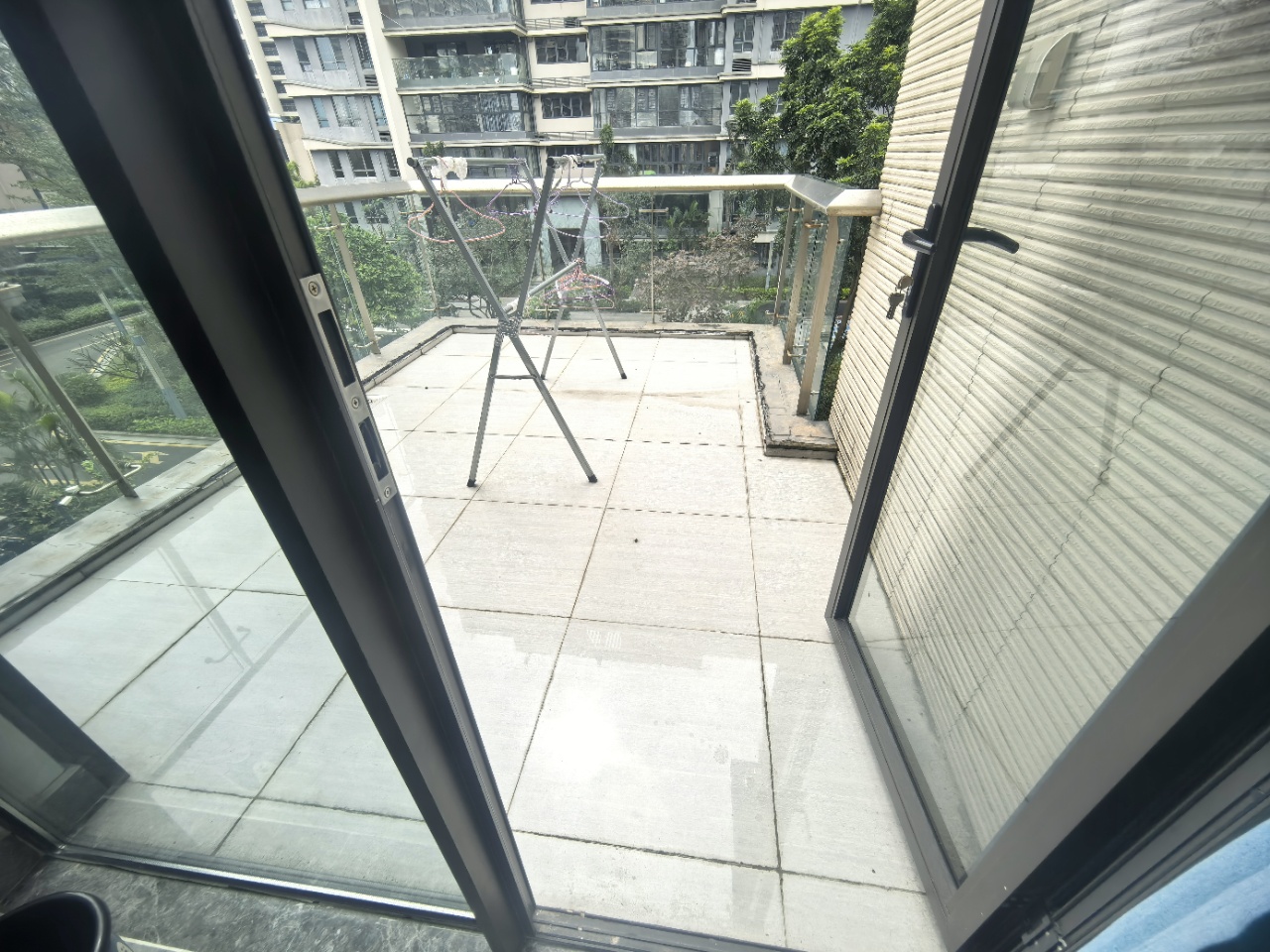 大华锦绣海岸三期 4室2厅3卫 11500.0元/月 大华锦绣海岸三期 4室2厅3卫 11500.0元/月室内图