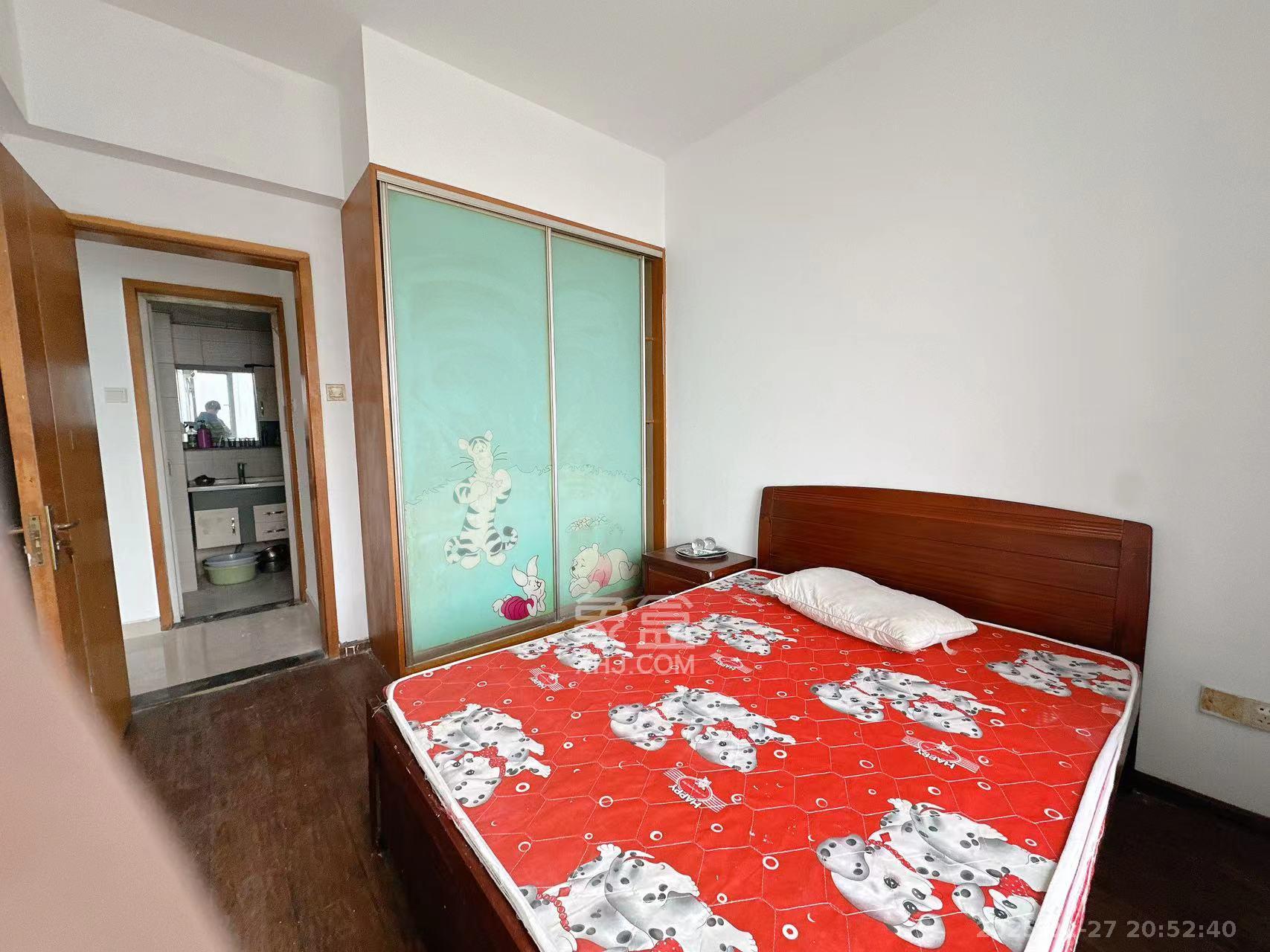 滨江君悦香邸 1室0厅0卫 2300.0元/月 滨江君悦香邸 1室0厅0卫 2300.0元/月室内图