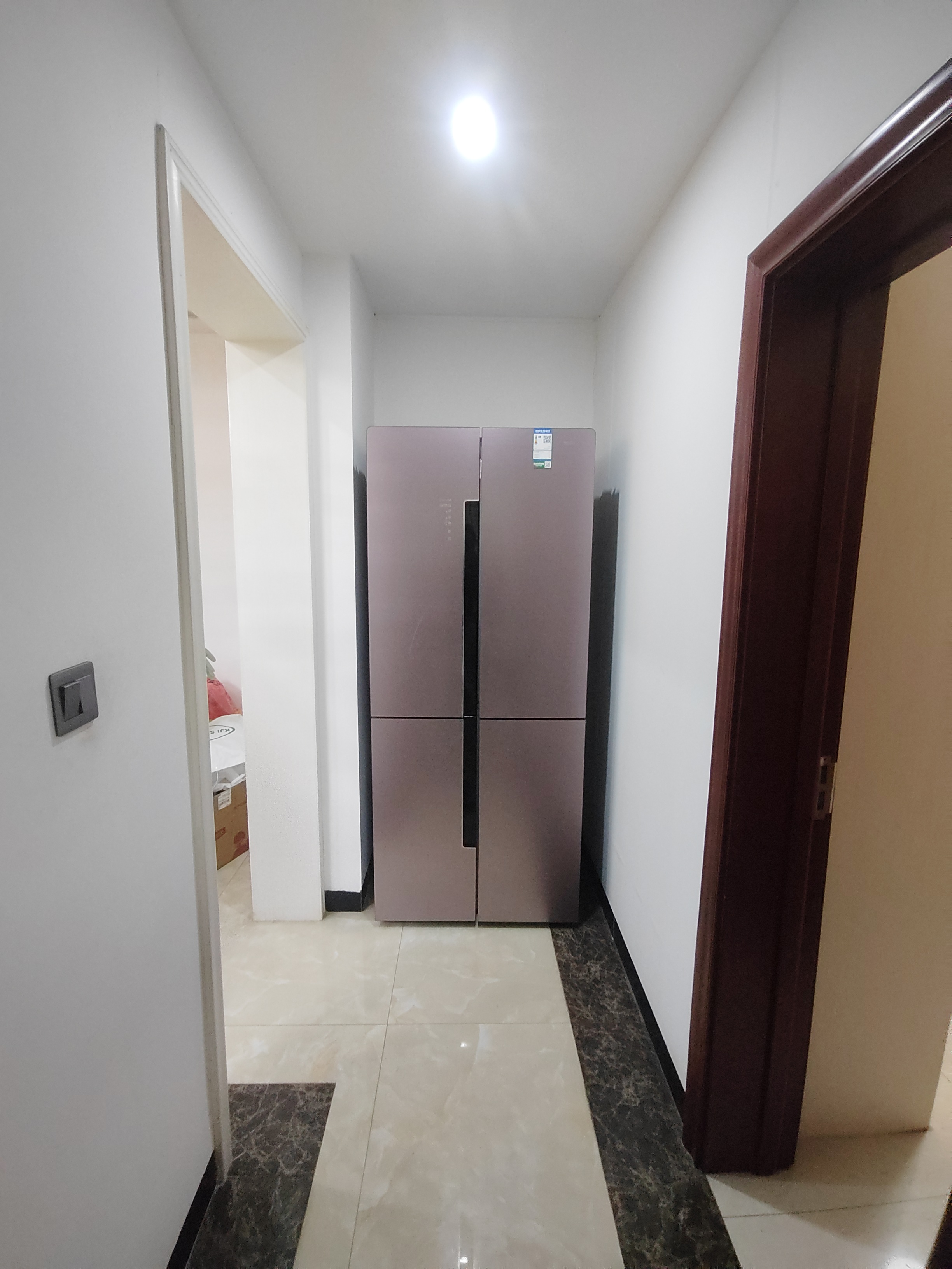 兴通聚德园  3室2厅1卫    56.8万 兴通聚德园  3室2厅1卫    56.8万客厅