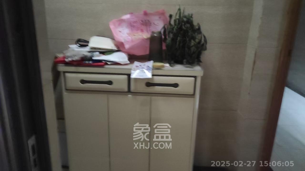 方略城市广场  1室2厅1卫   2100.00元/月室内图