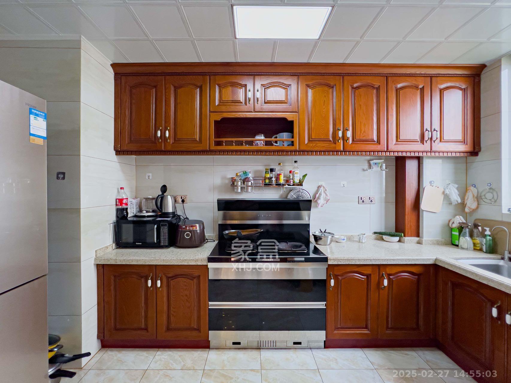 金茂梅溪湖 3室2厅2卫 7000.0元/月 金茂梅溪湖 3室2厅2卫 7000.0元/月室内图