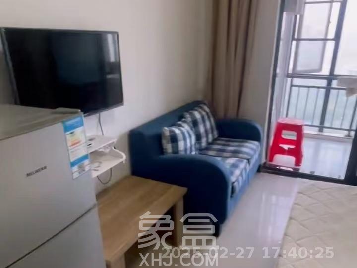 保利麓谷林语I区  1室1厅1卫   1500.00元/月
