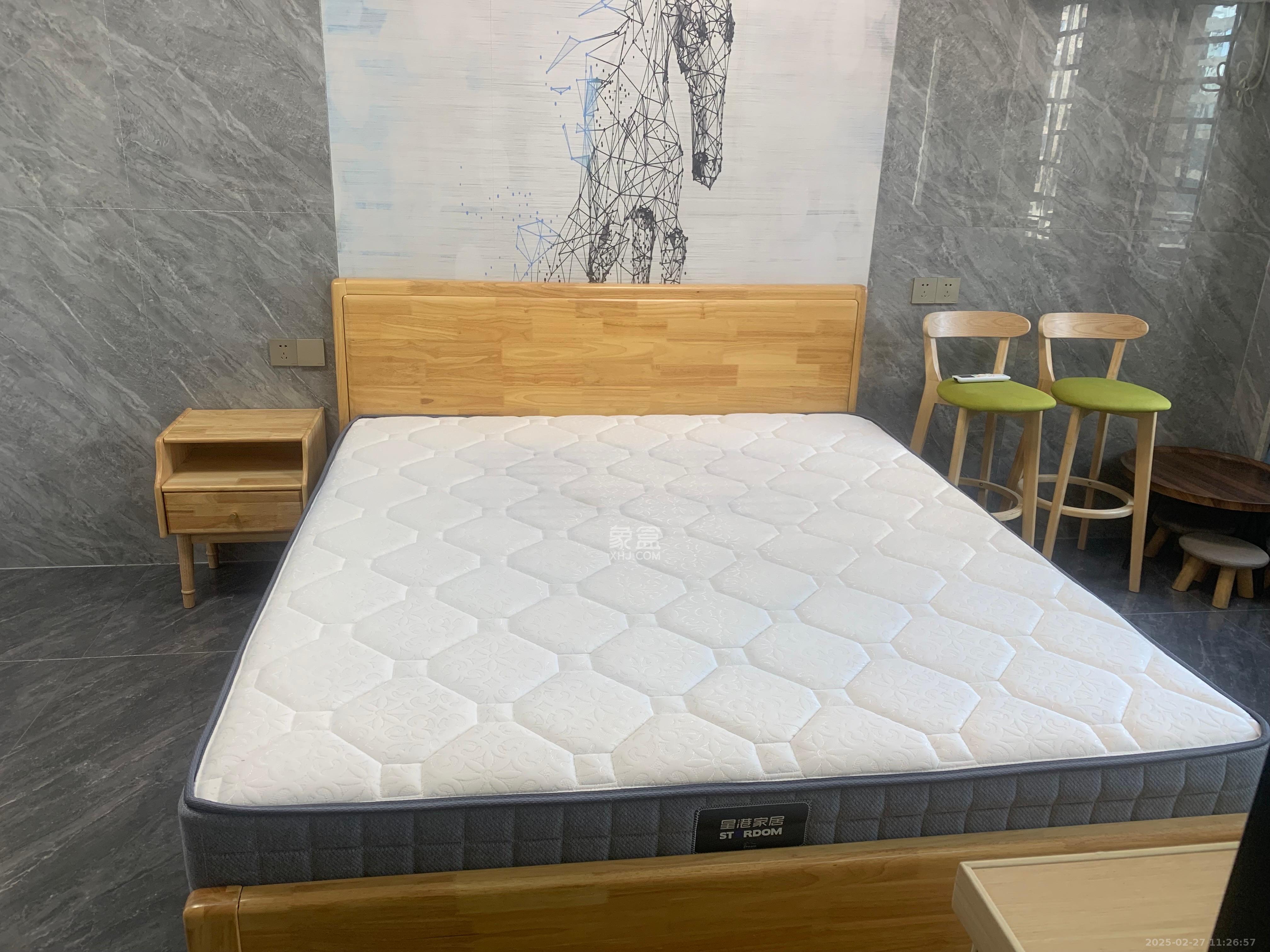 燕珑新寓  1室0厅0卫   1700.00元/月室内图