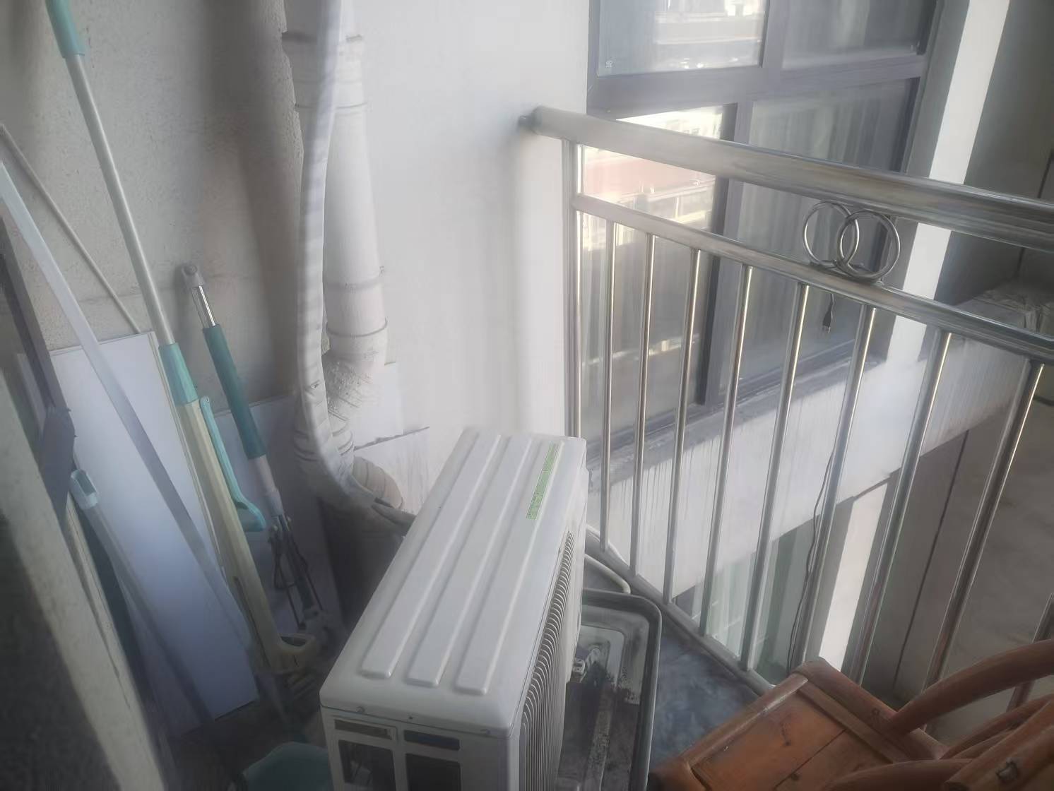 经泽新街坊 1室0厅1卫 1400.0元/月 经泽新街坊 1室0厅1卫 1400.0元/月室内图