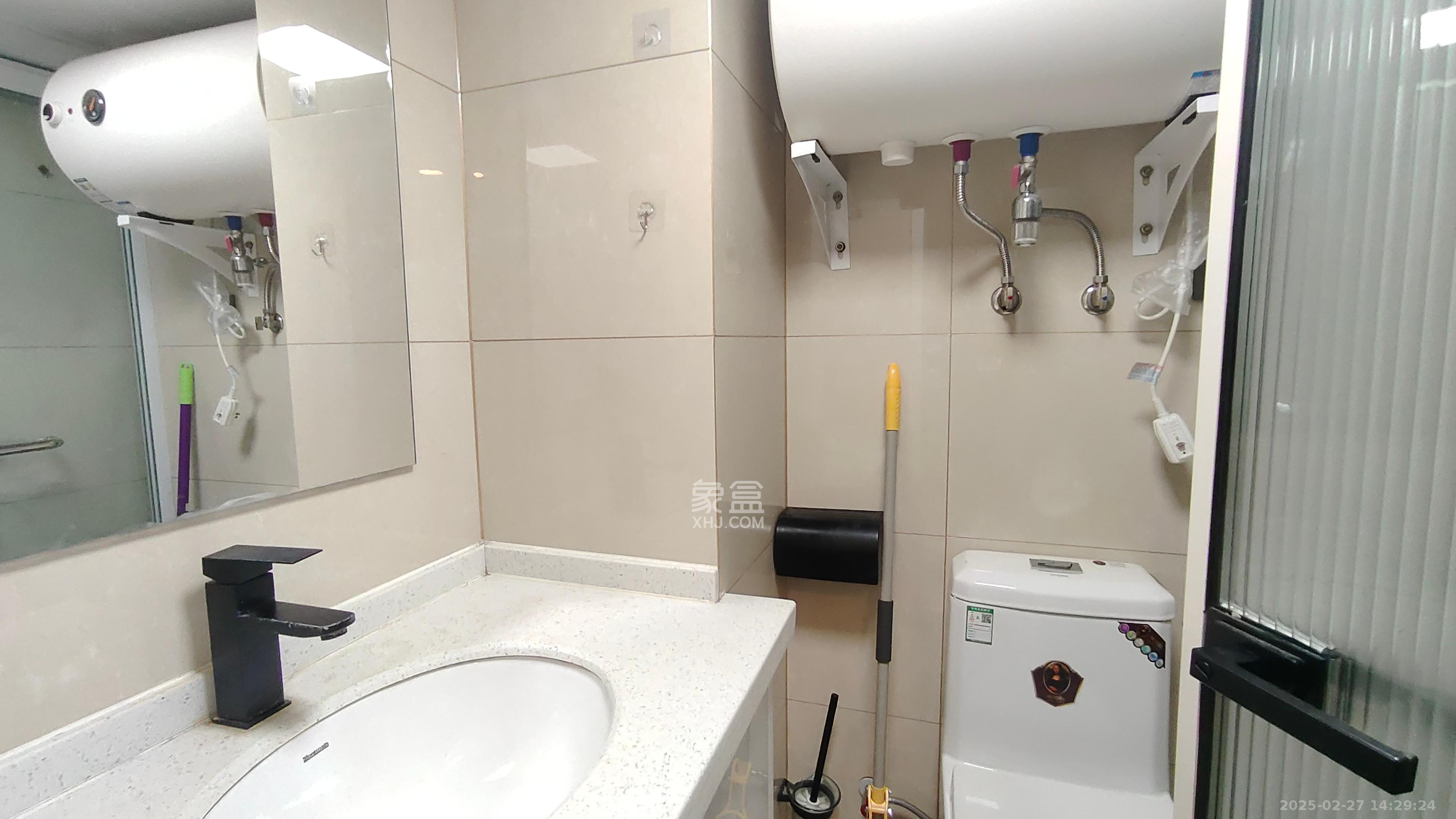 龙湖新壹城  1室1厅1卫   2500.00元/月室内图