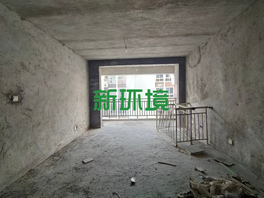 林农小区 3室2厅2卫 24.8万 林农小区 3室2厅2卫 24.8万客厅