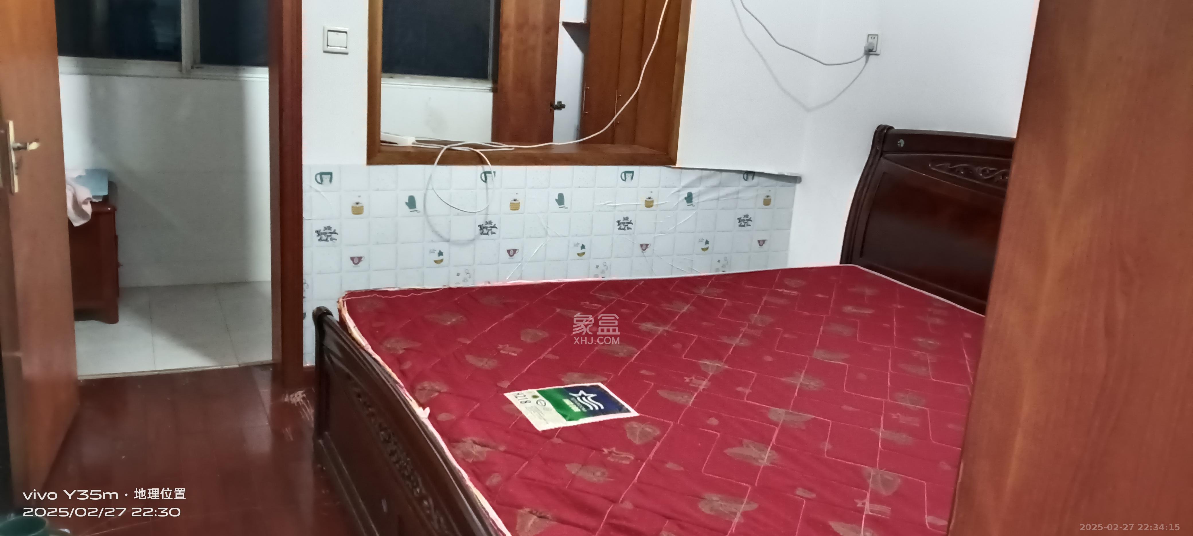 东风路新二村 2室2厅1卫 1800.0元/月 东风路新二村 2室2厅1卫 1800.0元/月室内图