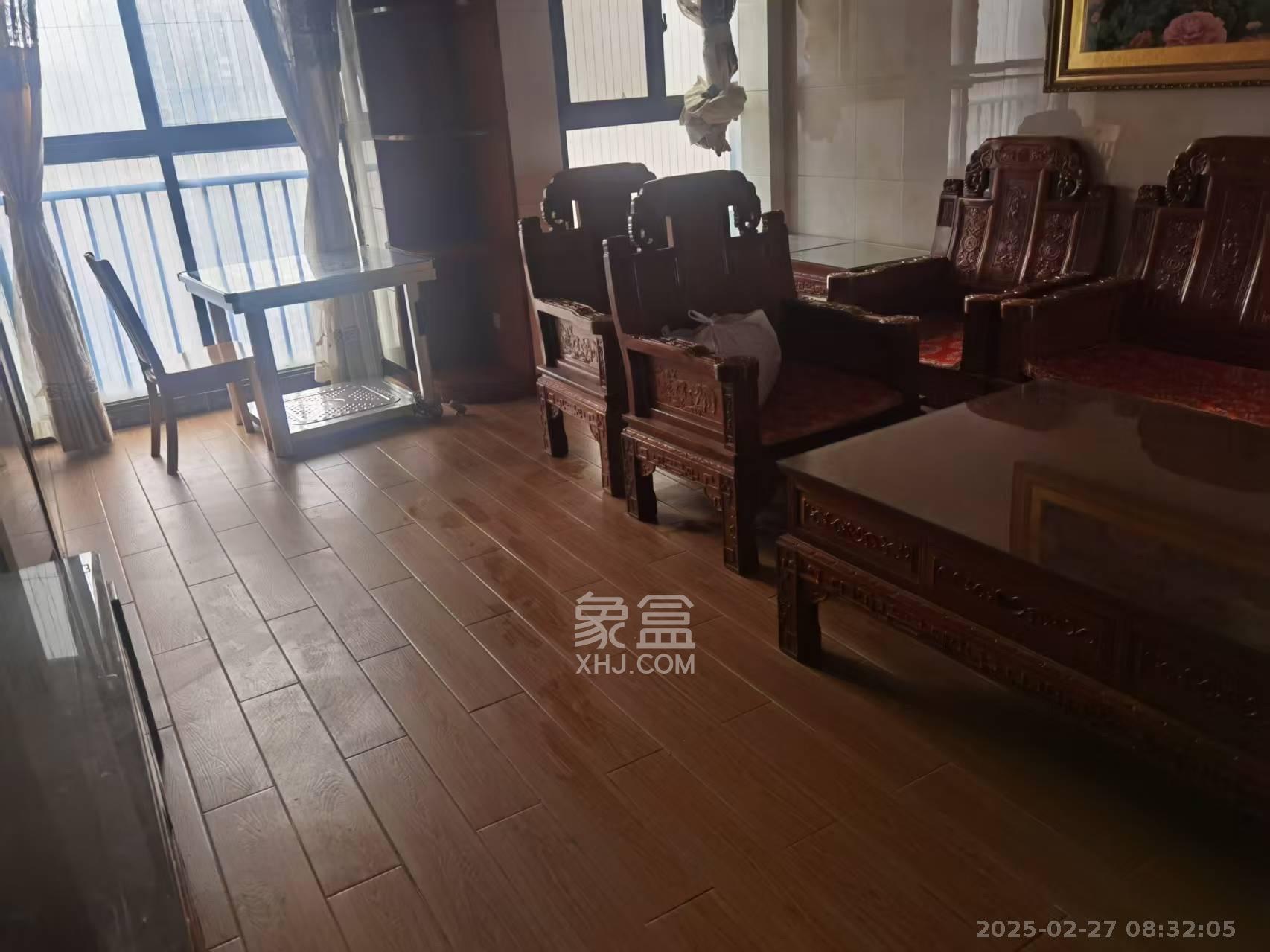 旭辉御府  3室2厅1卫   2500.00元/月室内图