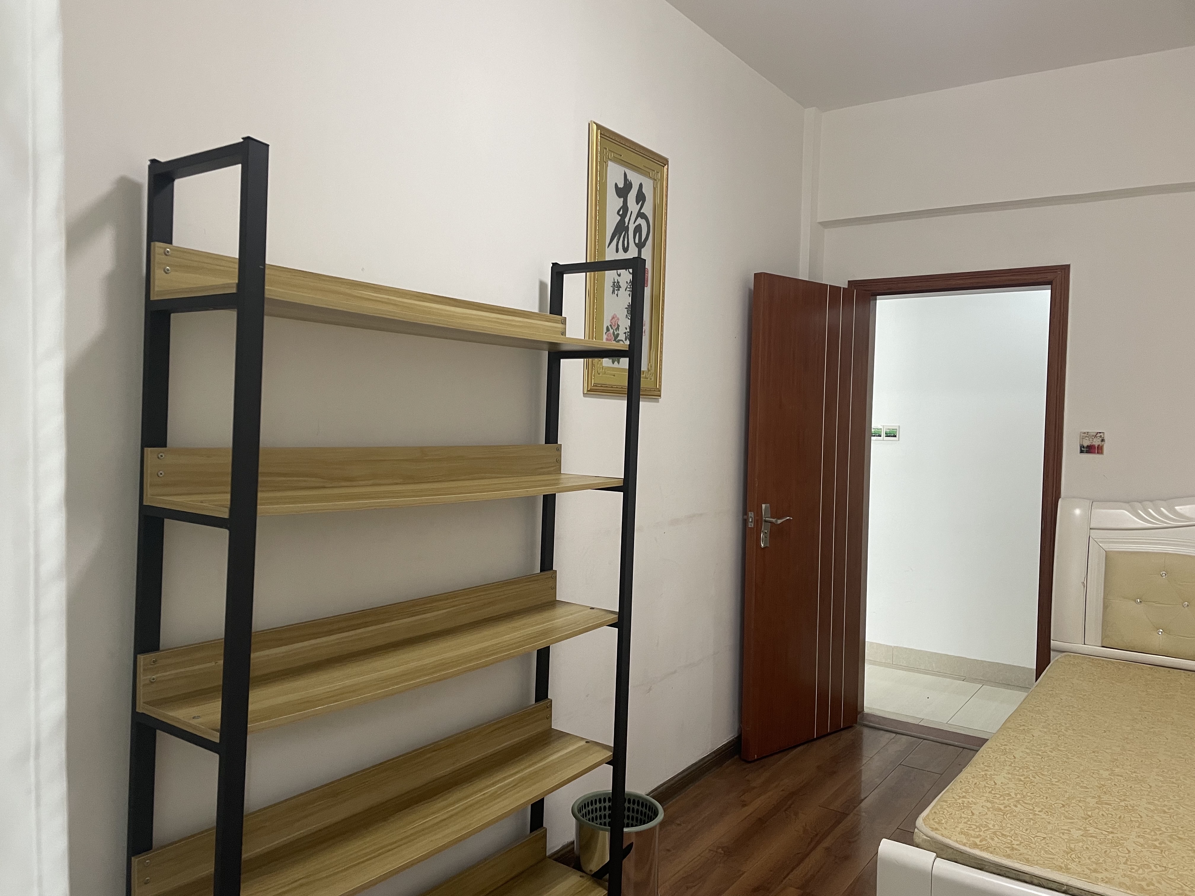 愉景湾西域 3室2厅1卫 2200.0元/月 愉景湾西域 3室2厅1卫 2200.0元/月室内图