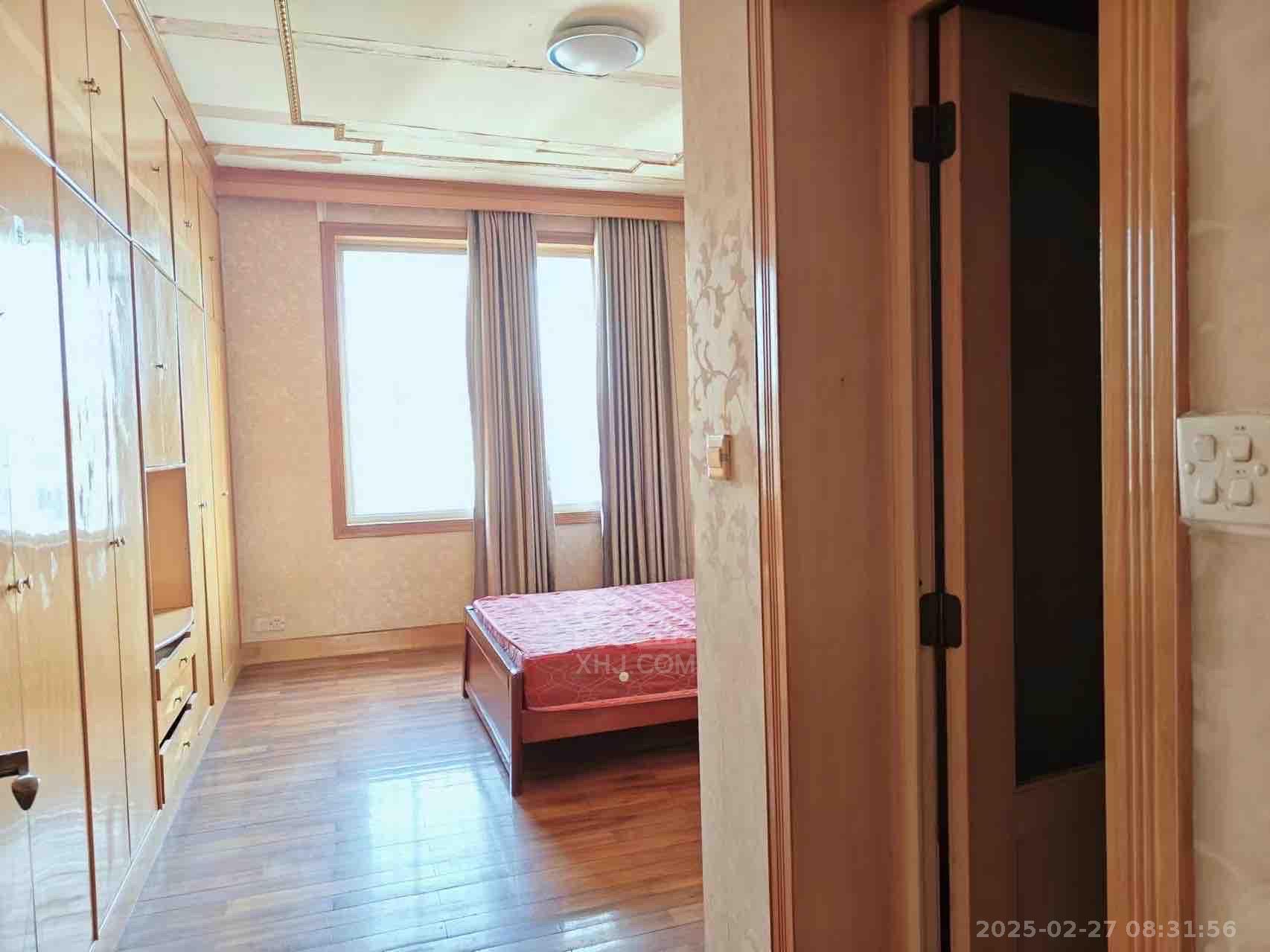 金山小区 3室2厅2卫 1300.0元/月 金山小区 3室2厅2卫 1300.0元/月室内图