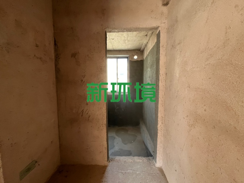 空港新城二期 4室2厅2卫 54.8万 空港新城二期 4室2厅2卫 54.8万客厅