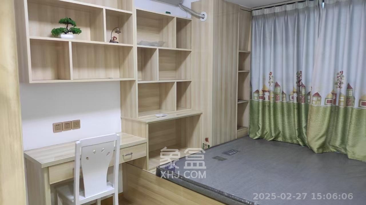 方略城市广场  1室2厅1卫   2100.00元/月室内图