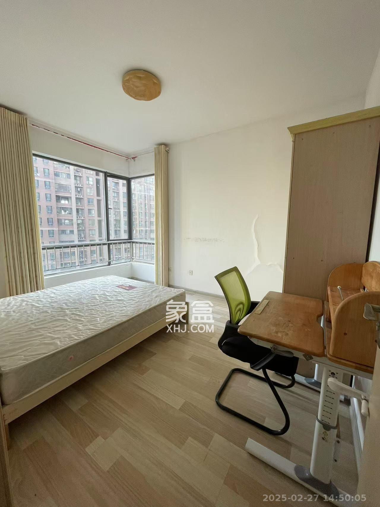 鑫远湘府华城 2室2厅1卫 1600.0元/月 鑫远湘府华城 2室2厅1卫 1600.0元/月室内图