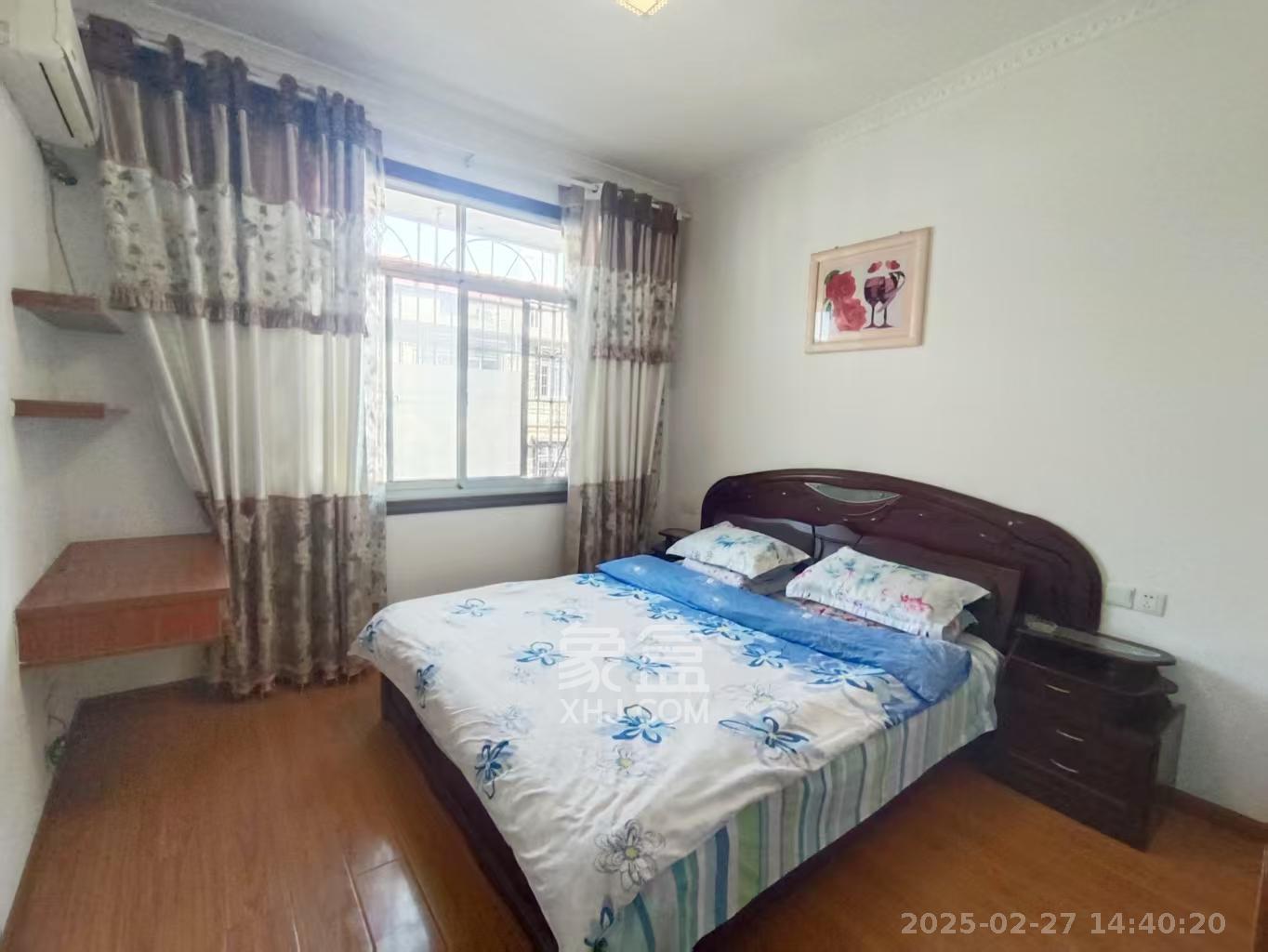 聚鑫大厦 3室2厅2卫 1500.0元/月 聚鑫大厦 3室2厅2卫 1500.0元/月室内图