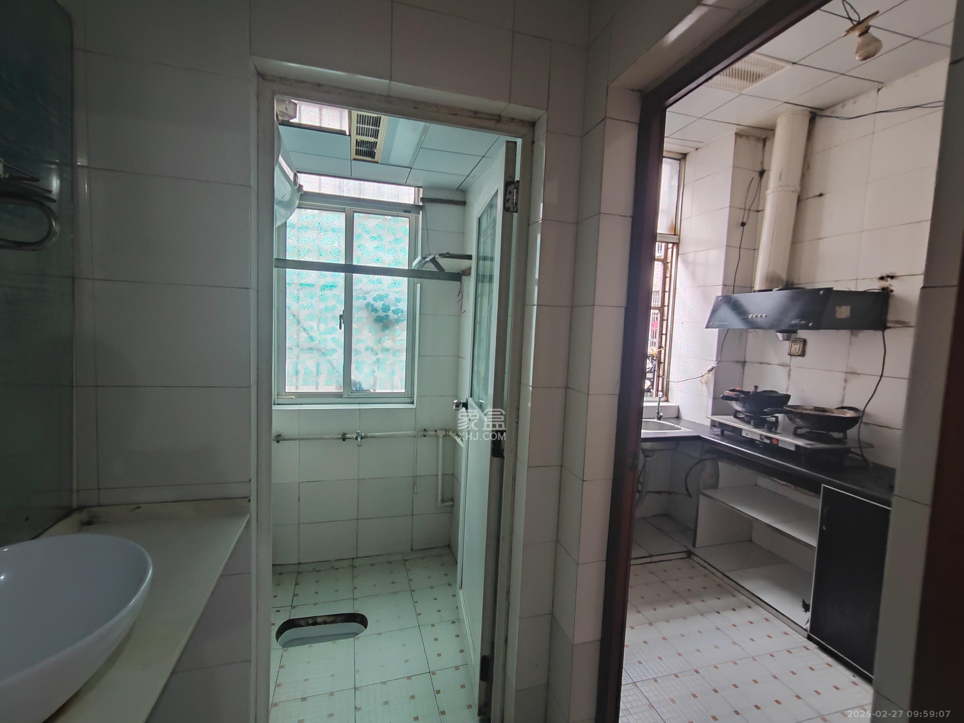 泉塘小区  2室2厅1卫    1200.0元/月室内图