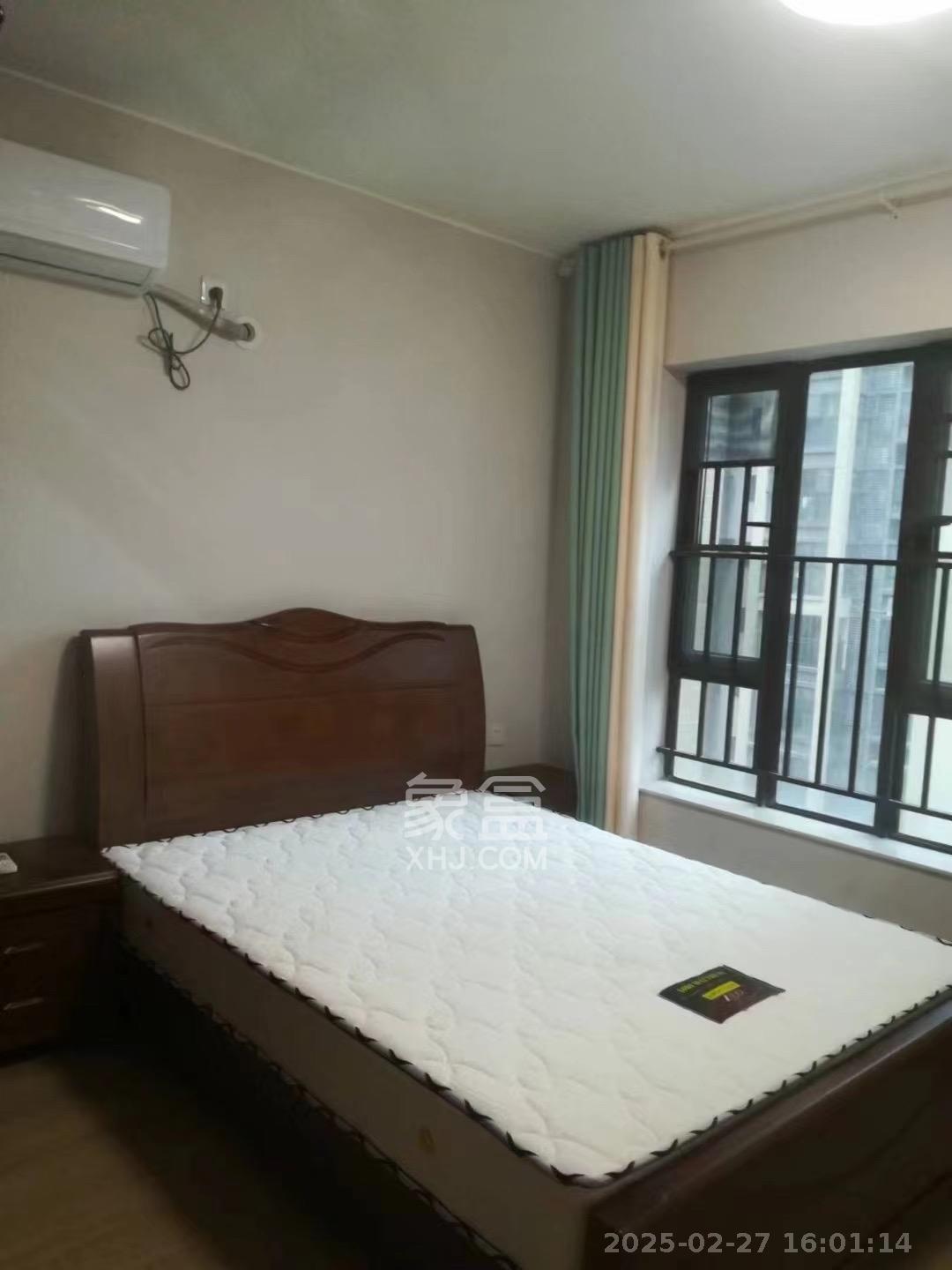时代倾城二期  3室2厅1卫   2200.00元/月室内图