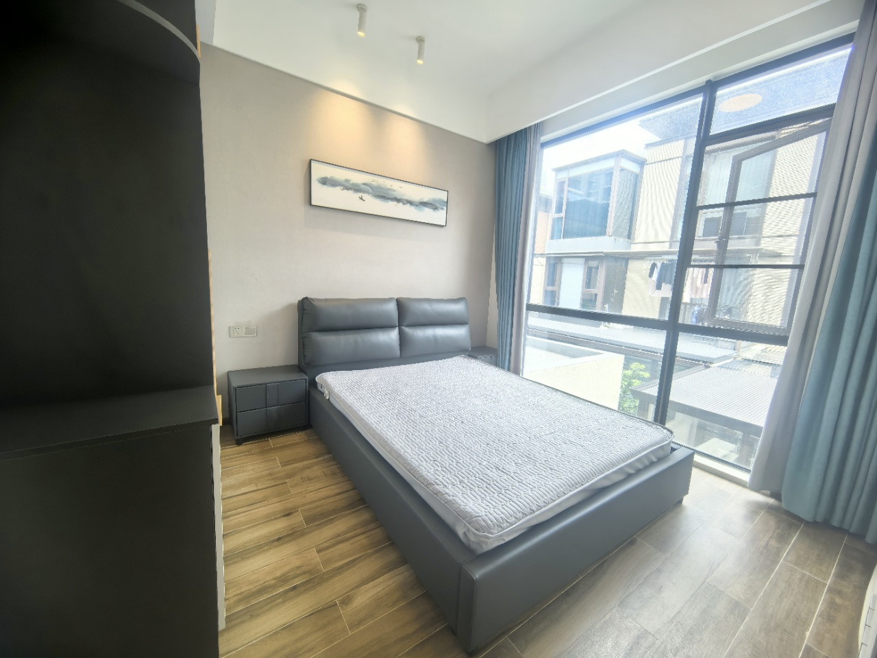 大华锦绣海岸三期 4室2厅3卫 11500.0元/月 大华锦绣海岸三期 4室2厅3卫 11500.0元/月室内图