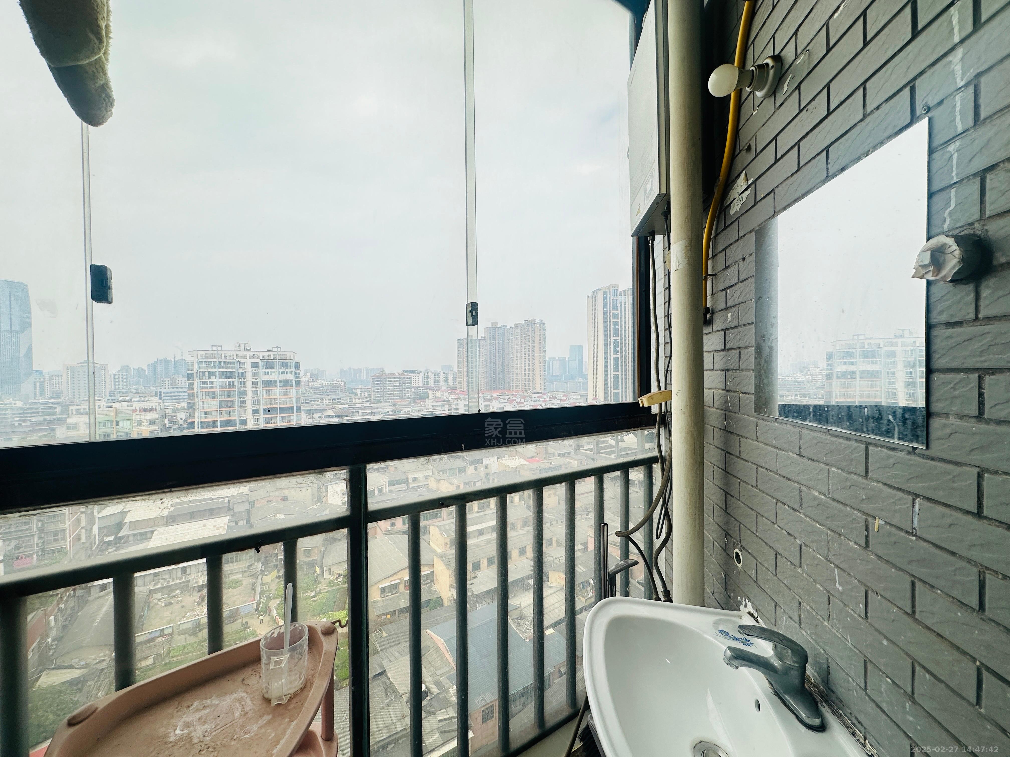 水岸春天 2室2厅1卫 1400.0元/月 水岸春天 2室2厅1卫 1400.0元/月室内图