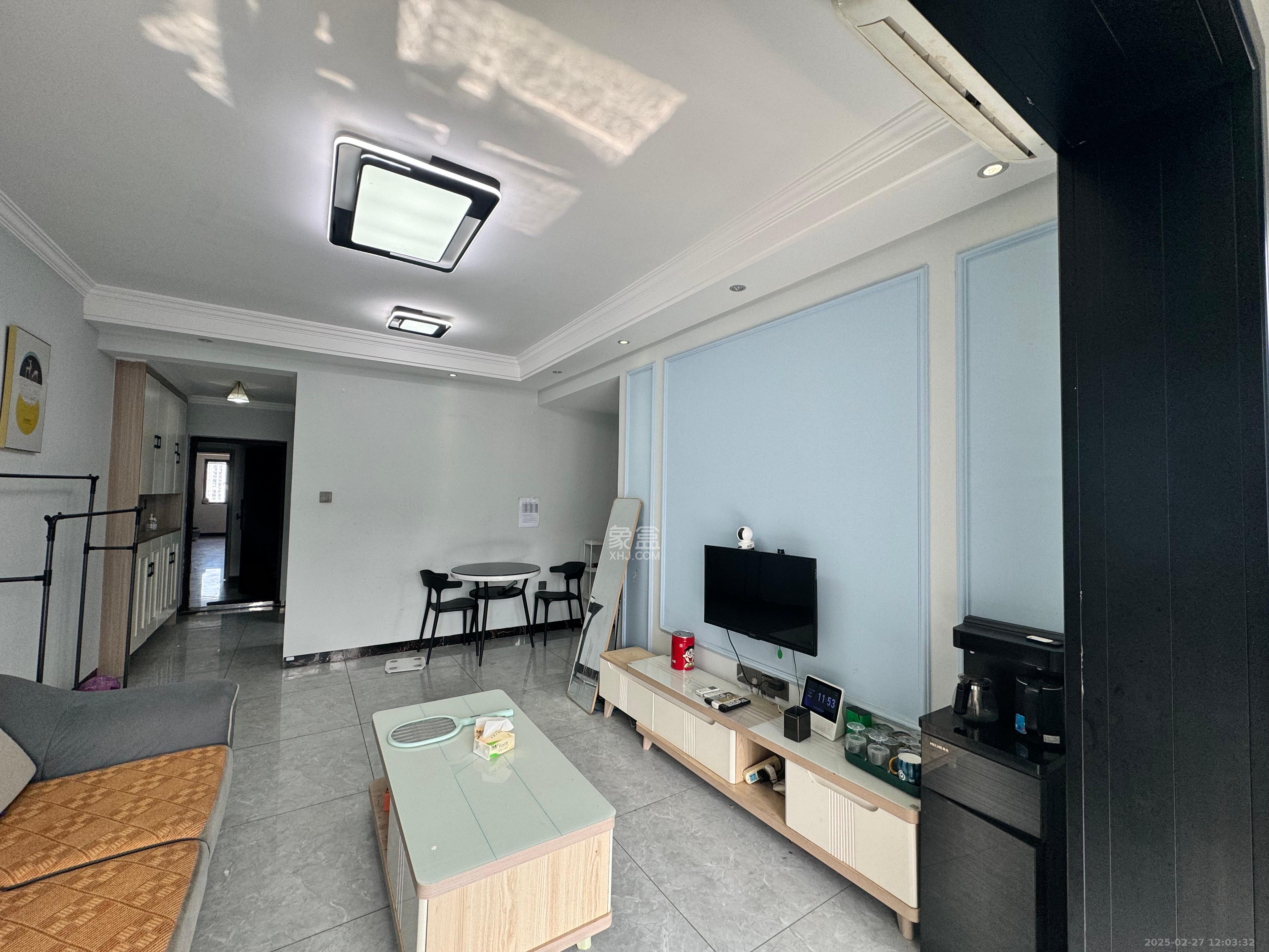 新新花园  2室2厅1卫   2200.00元/月室内图