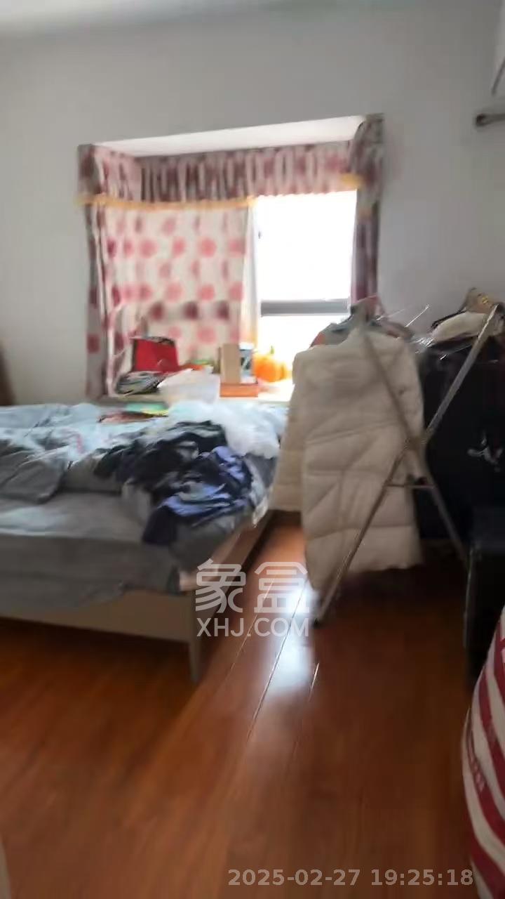 曙光领峰（曙光家园）  2室2厅1卫   2800.00元/月室内图