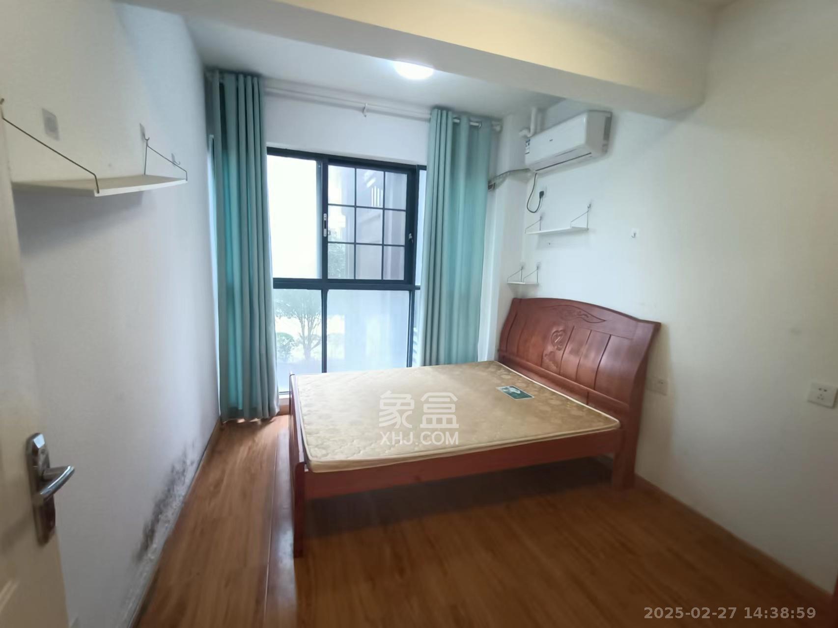 荣盛花语书苑  3室2厅1卫    2600.0元/月室内图