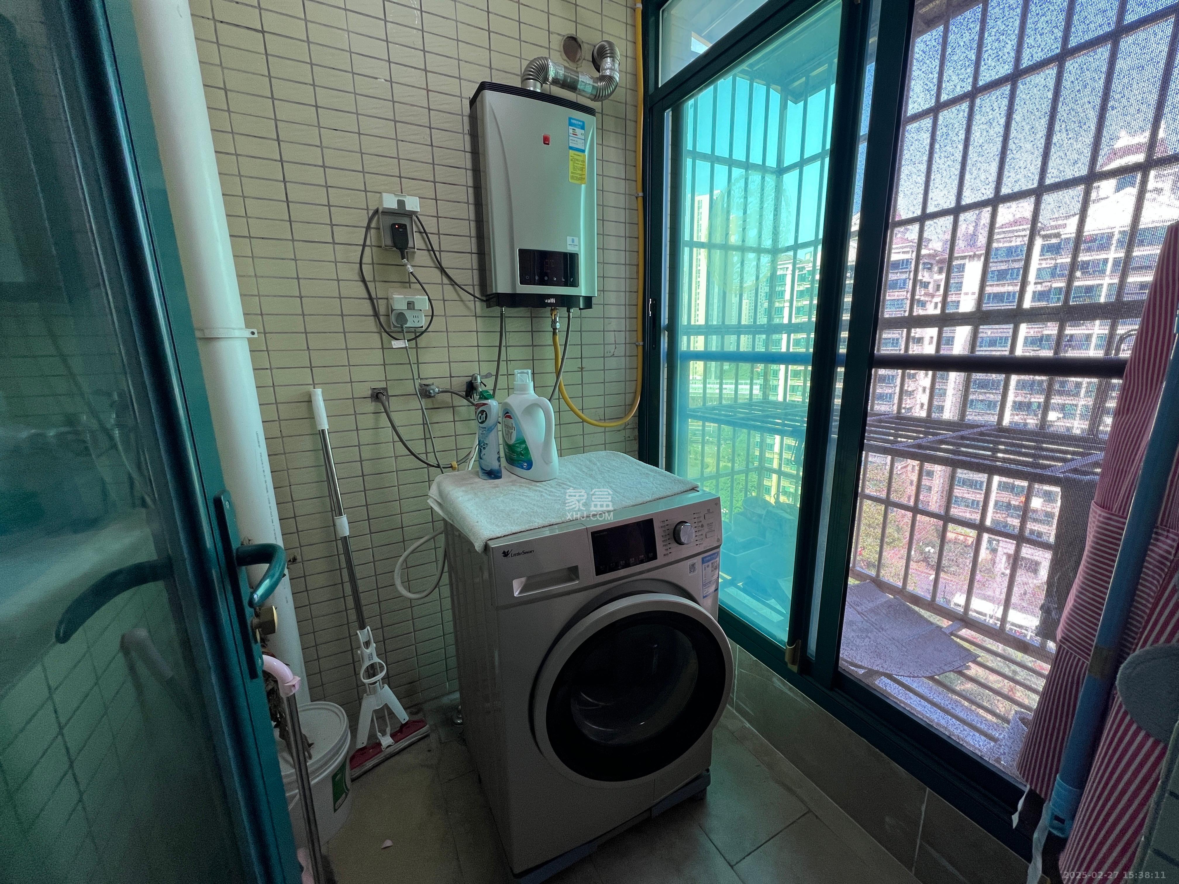 恒大雅苑  3室2厅2卫   3100.00元/月室内图