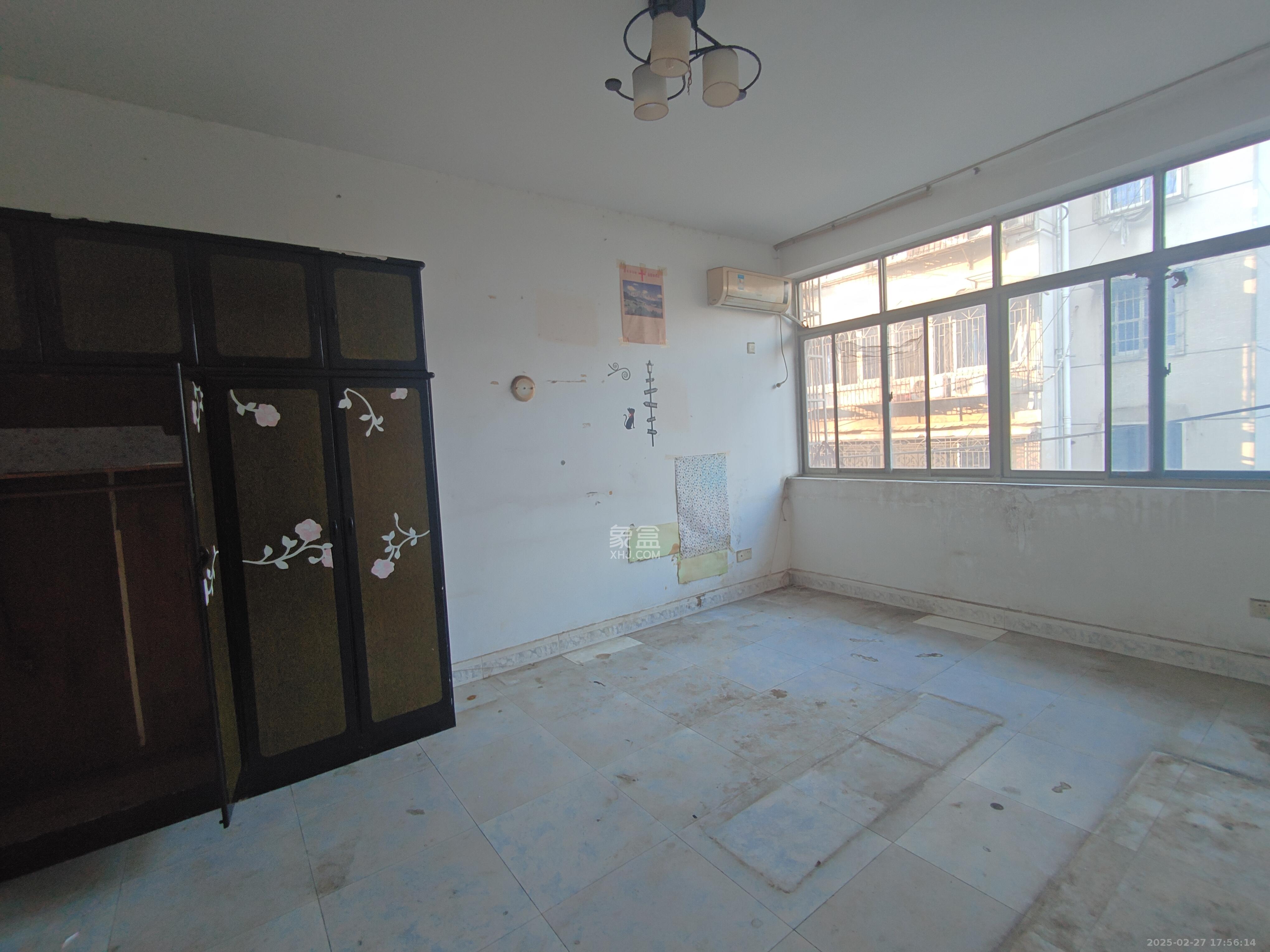 湖南省总工会 4室2厅2卫 2800.0元/月 湖南省总工会 4室2厅2卫 2800.0元/月室内图