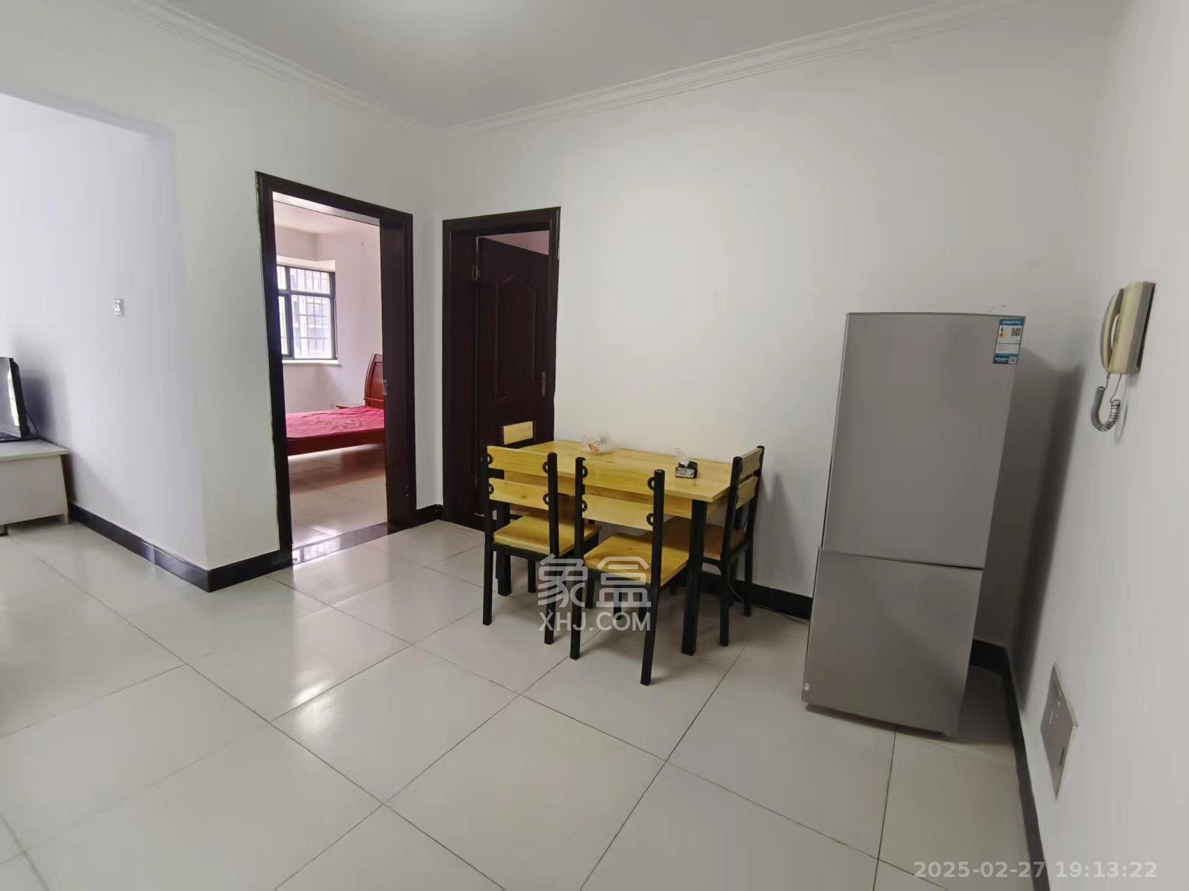 天悦嘉园 2室2厅1卫 1650.0元/月 天悦嘉园 2室2厅1卫 1650.0元/月室内图