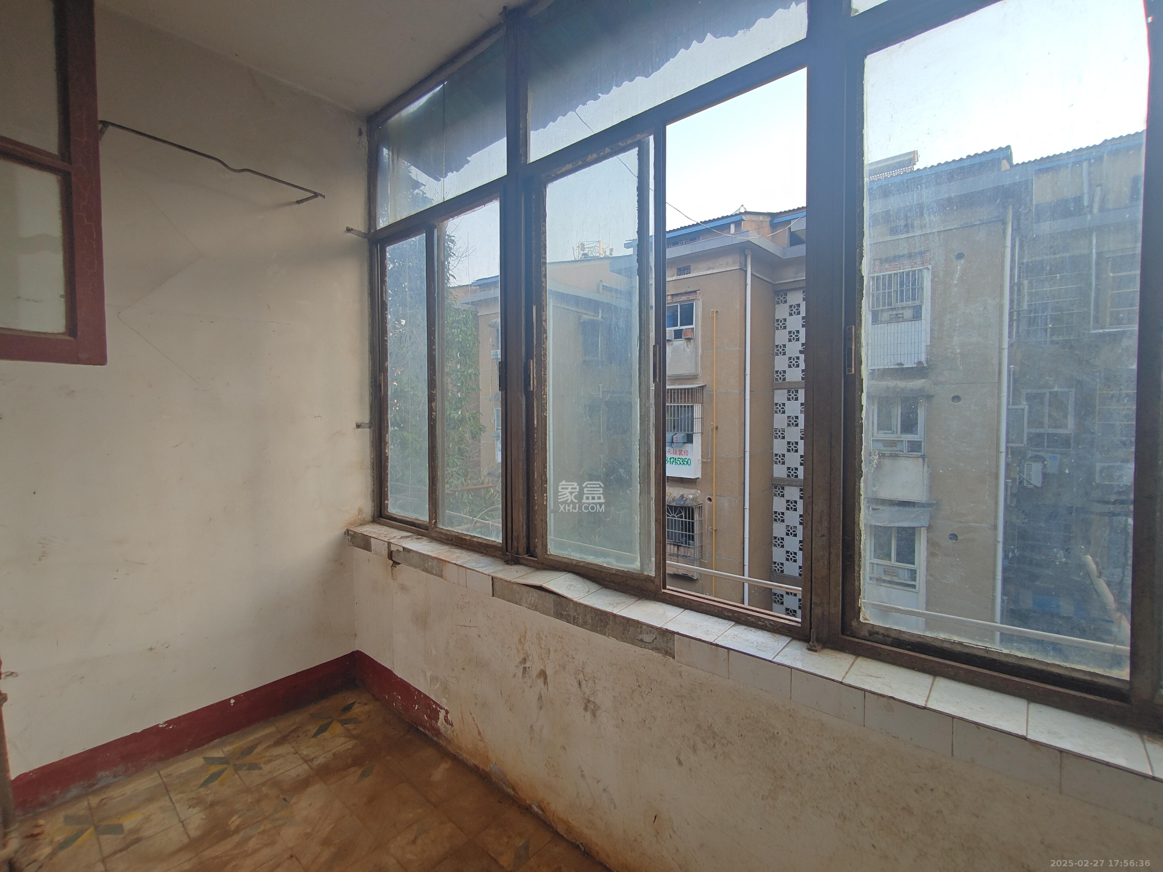 湖南省总工会 4室2厅2卫 2800.0元/月 湖南省总工会 4室2厅2卫 2800.0元/月室内图