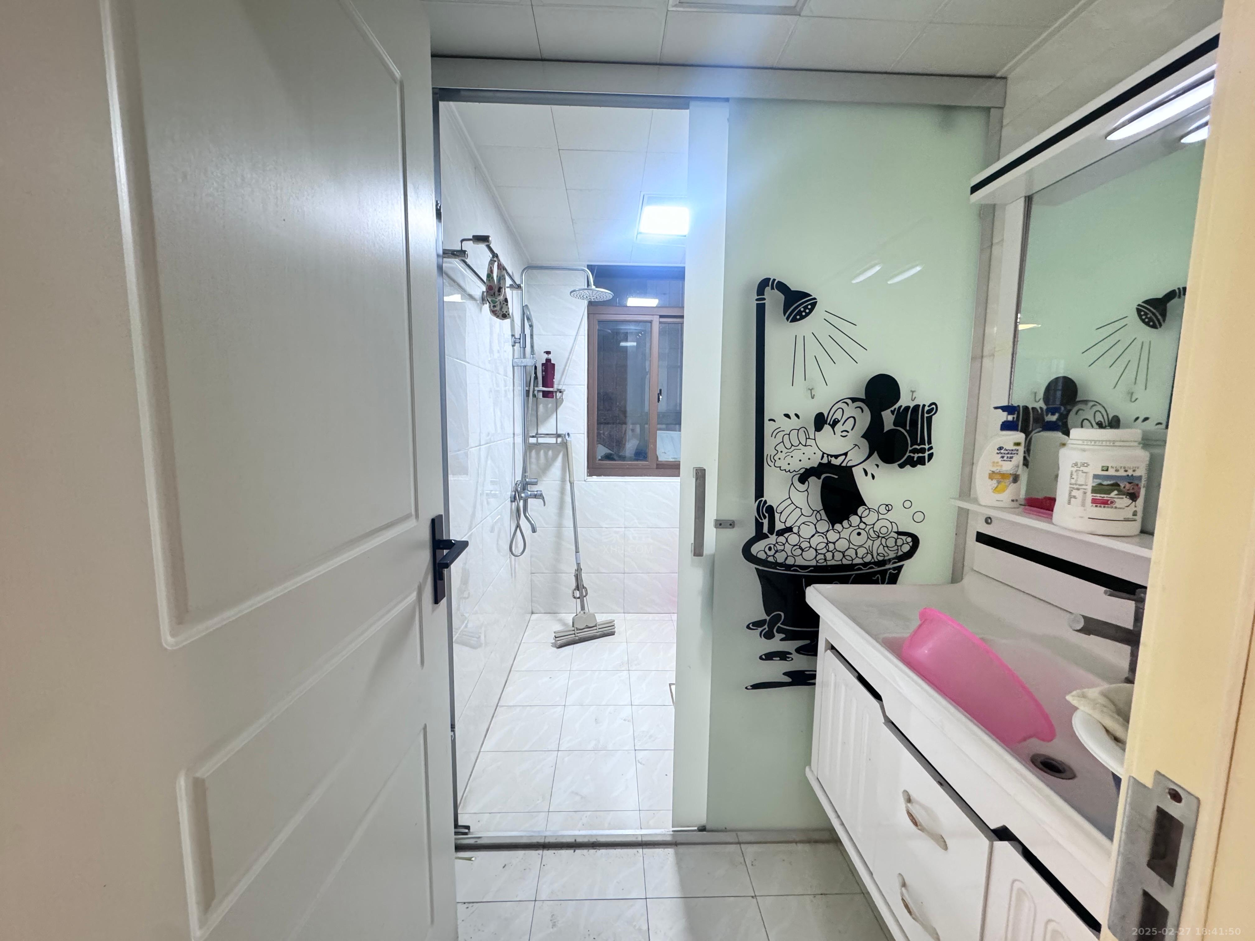 福鑫南郡 4室2厅2卫 2600.0元/月 福鑫南郡 4室2厅2卫 2600.0元/月室内图