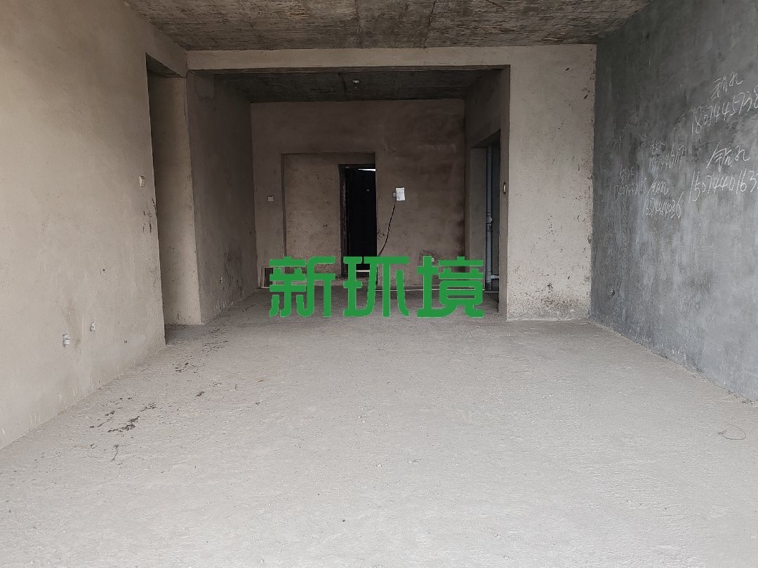 东方明珠 3室2厅2卫 49.5万 东方明珠 3室2厅2卫 49.5万客厅