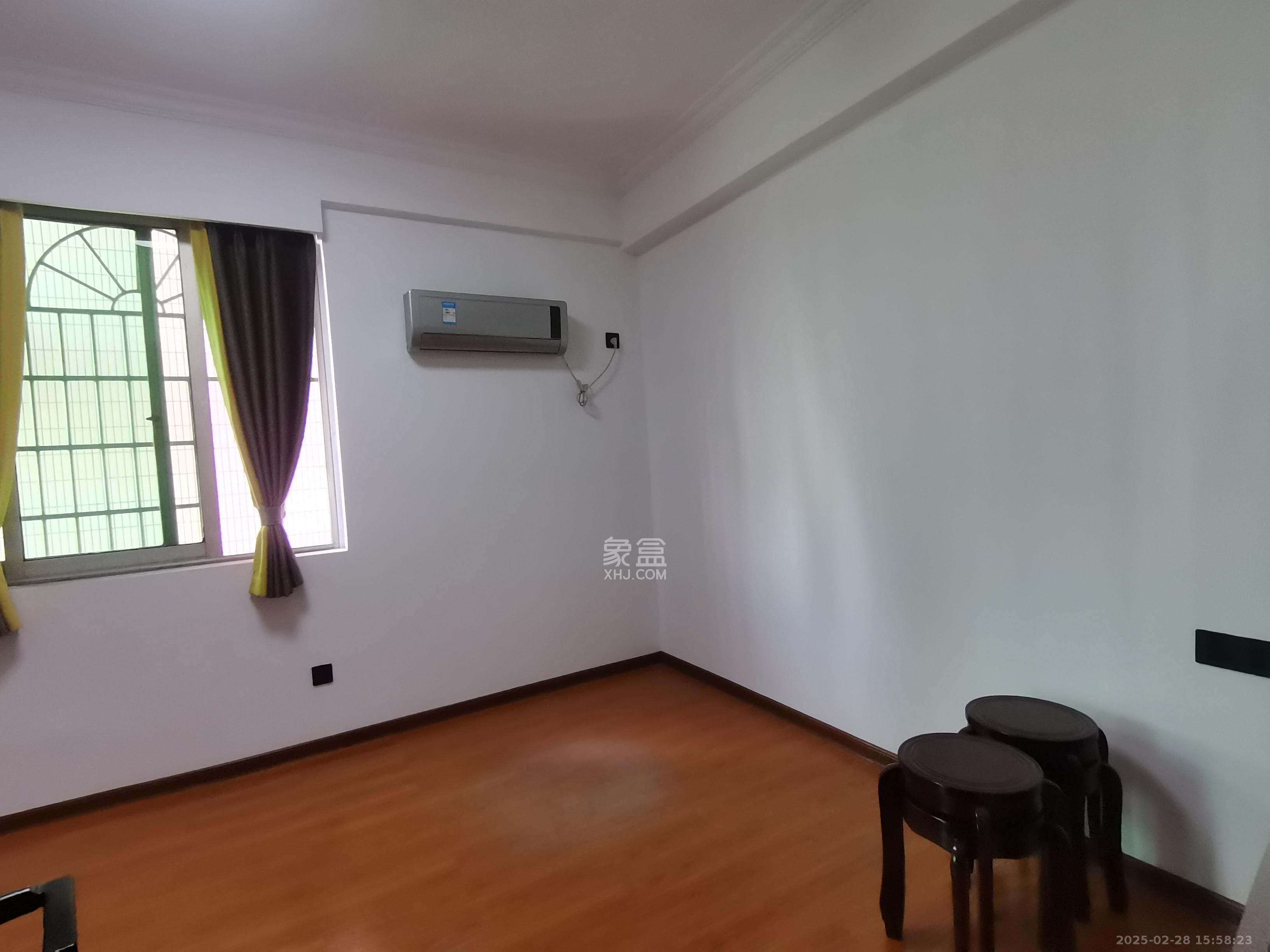 迎宾大厦 5室2厅2卫 6200.0元/月 迎宾大厦 5室2厅2卫 6200.0元/月室内图