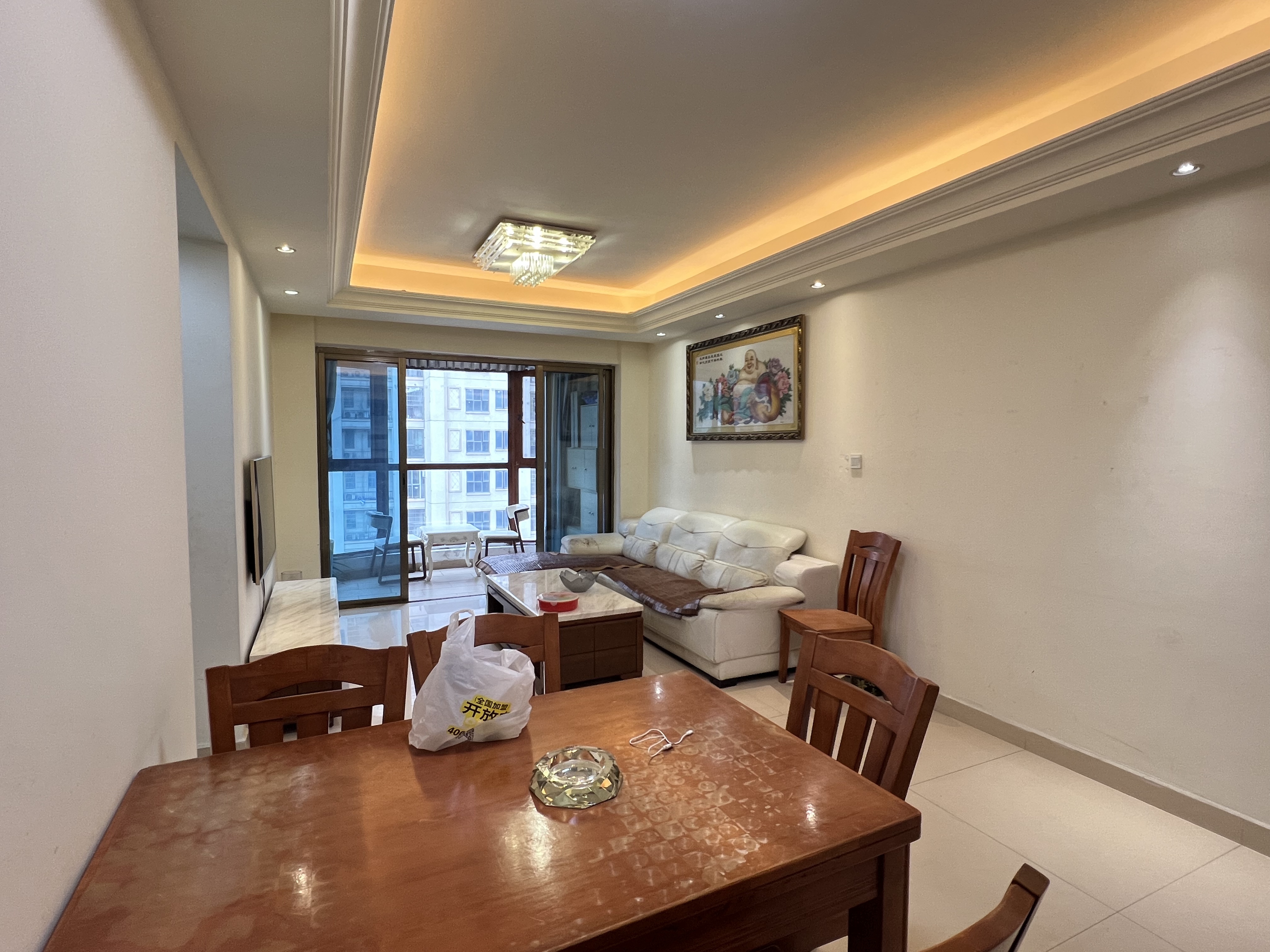 碧桂园 3室2厅1卫 1700.0元/月 碧桂园 3室2厅1卫 1700.0元/月室内图