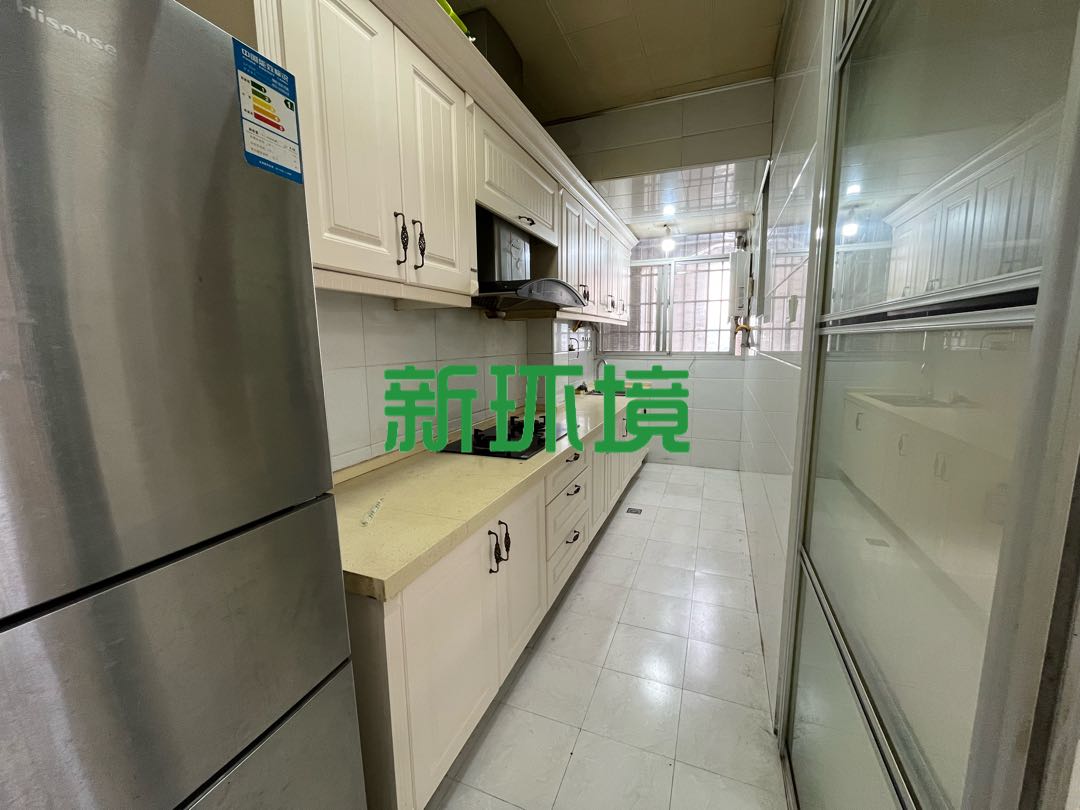 欣业苑 3室2厅2卫 1666.0元/月 欣业苑 3室2厅2卫 1666.0元/月室内图