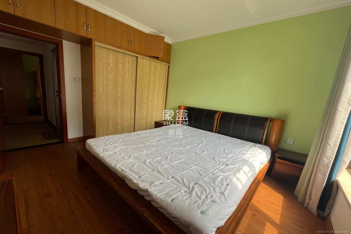 华润橡树湾  2室2厅1卫    2200.0元/月 华润橡树湾  2室2厅1卫    2200.0元/月室内图