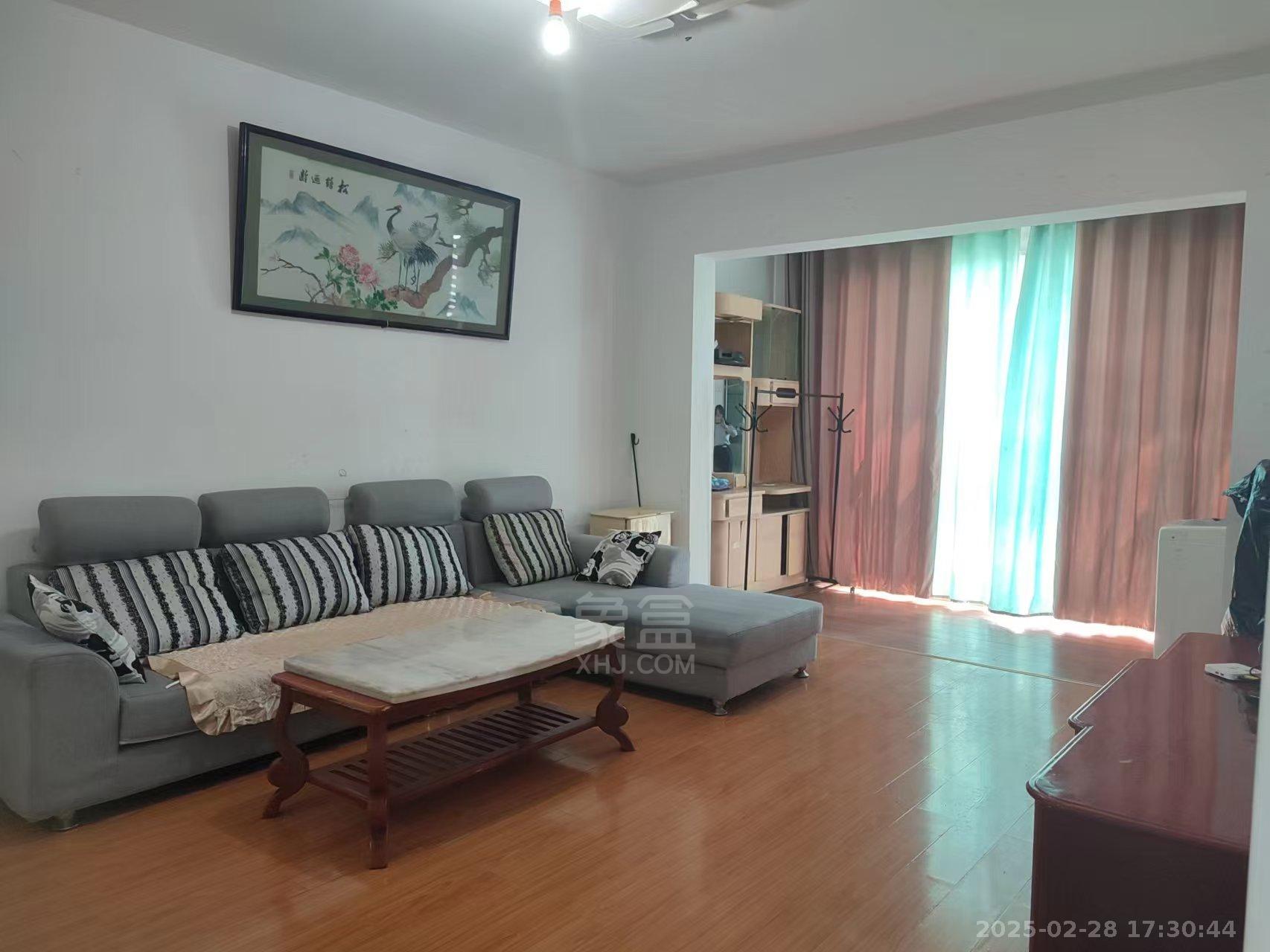 康馨佳园 3室2厅1卫 1800.0元/月 康馨佳园 3室2厅1卫 1800.0元/月室内图