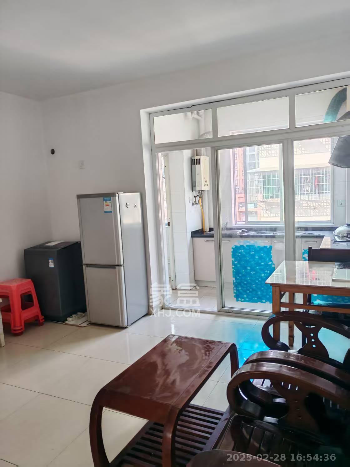 茶叶大市场“山水茗园” 2室1厅1卫 1200.0元/月 茶叶大市场“山水茗园” 2室1厅1卫 1200.0元/月室内图