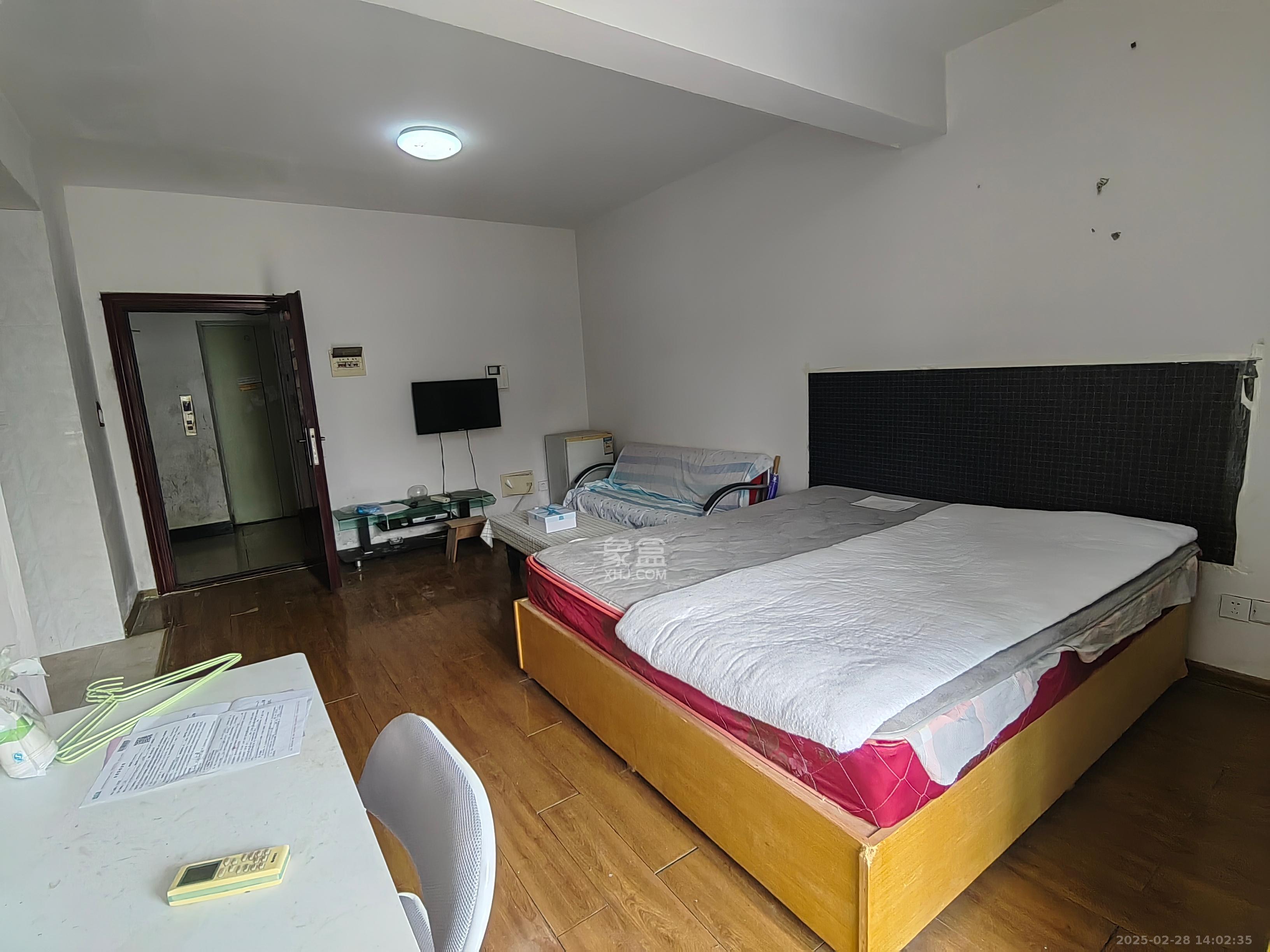 世景华庭  1室1厅1卫   1100.00元/月室内图