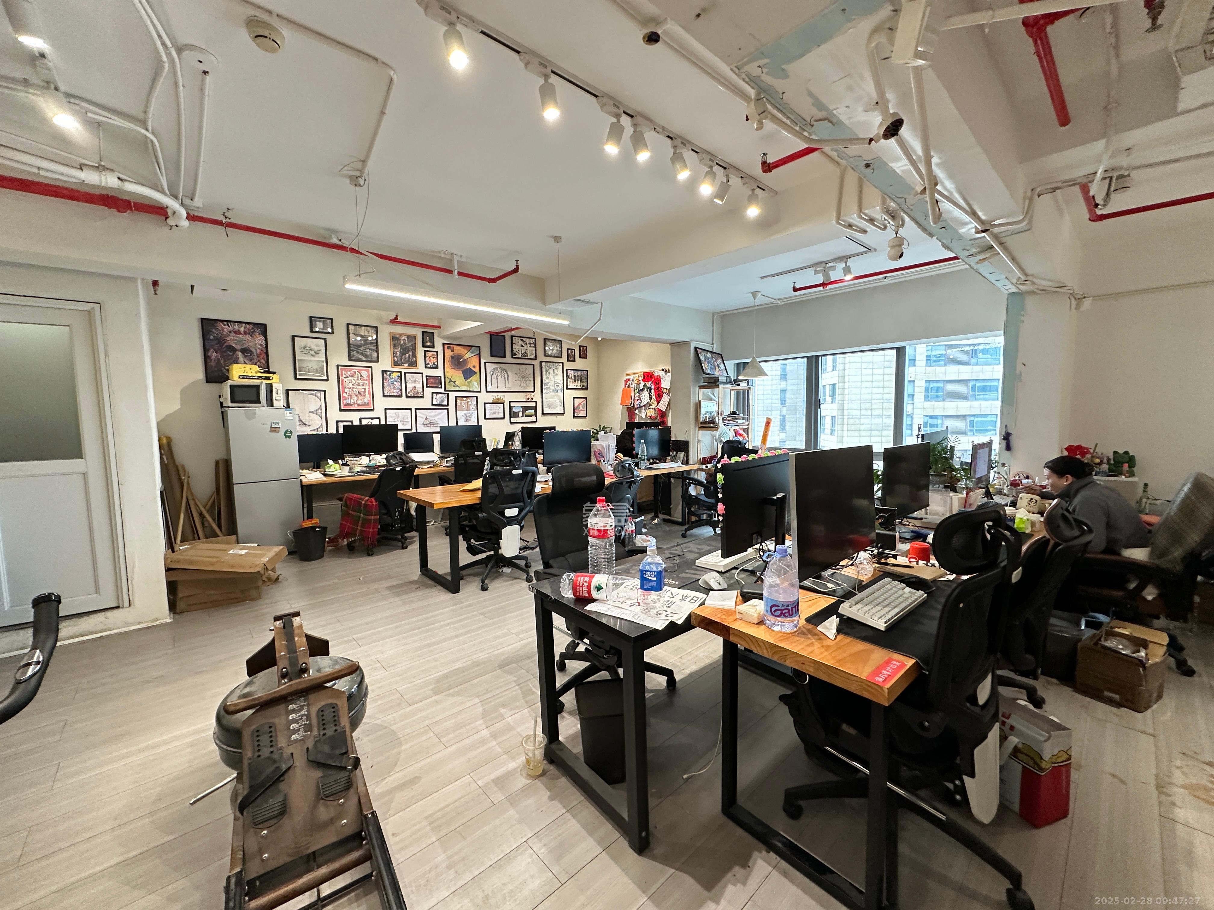 保利国际广场 1室1厅1卫 5000.0元/月 保利国际广场 1室1厅1卫 5000.0元/月室内图