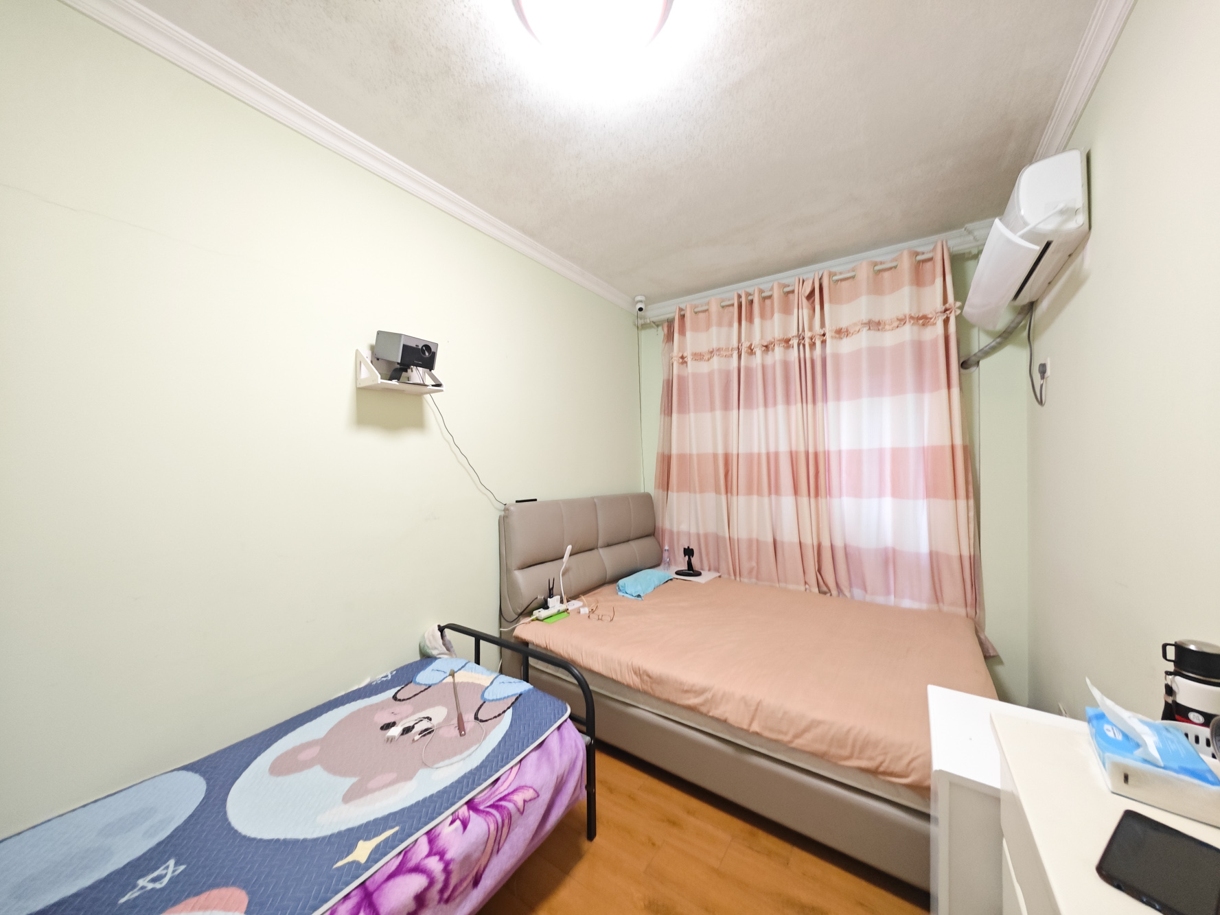 鑫远湘府华城 3室2厅1卫 129.0万 鑫远湘府华城 3室2厅1卫 129.0万卧室