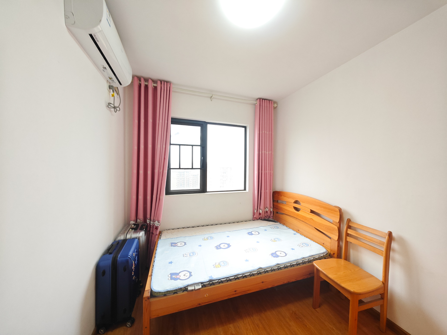 保利城(中航城国际社区、郡原美村)  3室2厅1卫    62.8万 保利城(中航城国际社区、郡原美村)  3室2厅1卫    62.8万卧室