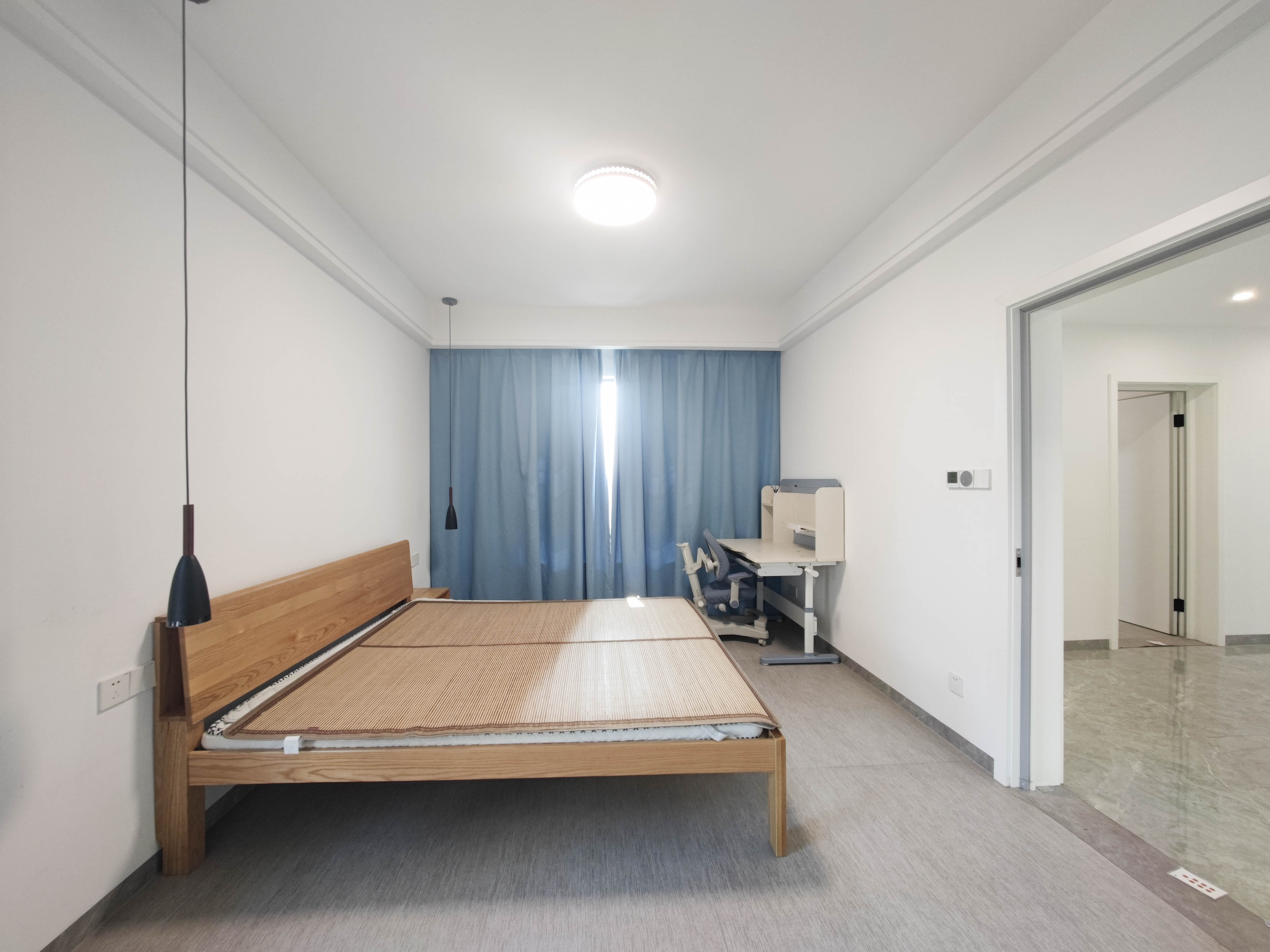 清溪川九号 4室2厅3卫 252.0万 清溪川九号 4室2厅3卫 252.0万卧室