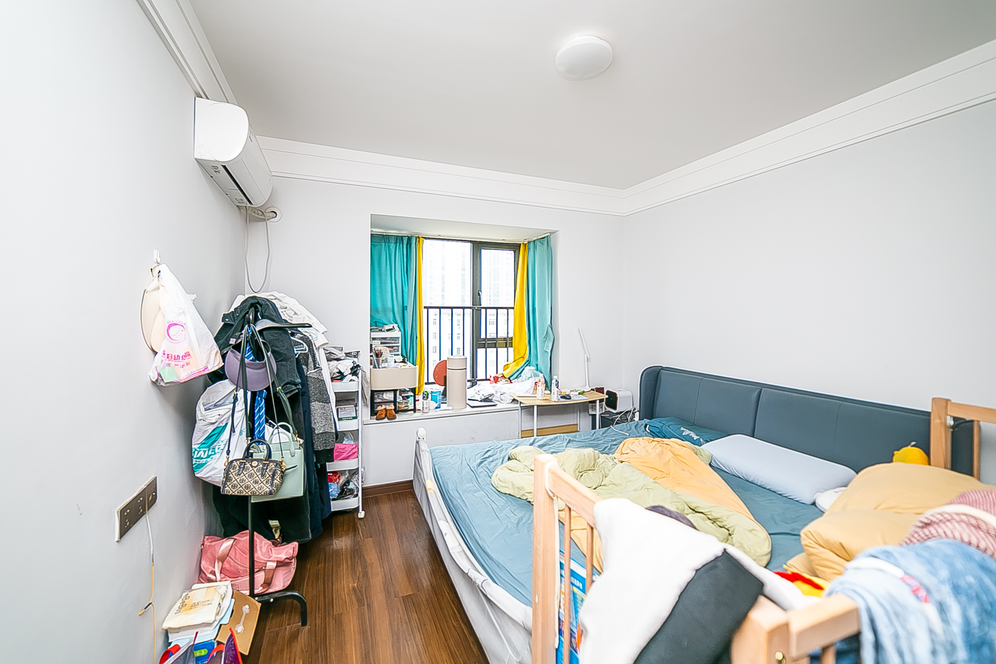 中国铁建金色蓝庭 4室2厅1卫 162.0万 中国铁建金色蓝庭 4室2厅1卫 162.0万卧室