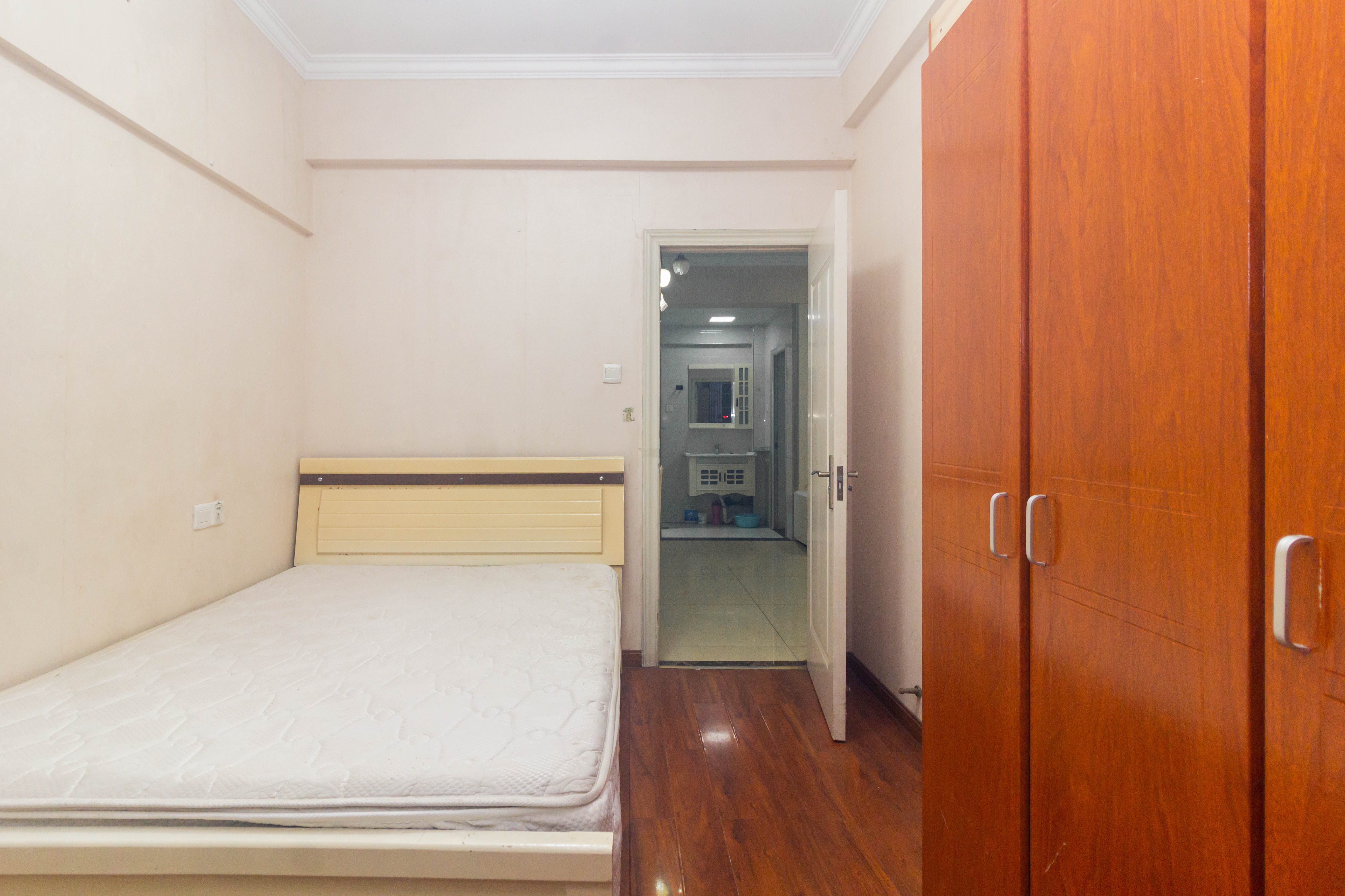 爵士湘  2室2厅1卫    33.8万 爵士湘  2室2厅1卫    33.8万卧室