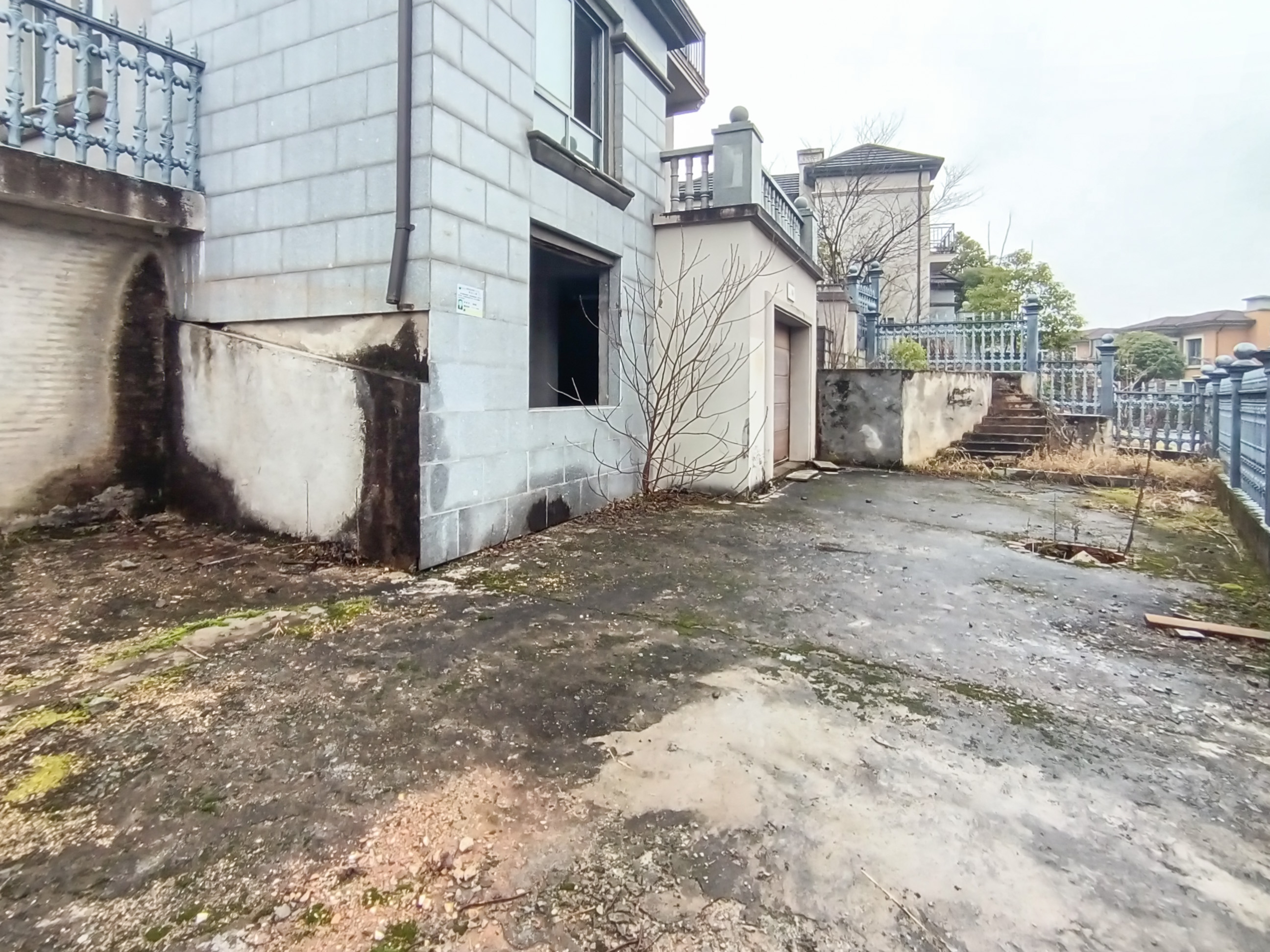 大鹏湾(黄花机场后勤基地)  6室3厅3卫    280.0万 大鹏湾(黄花机场后勤基地)  6室3厅3卫    280.0万其他