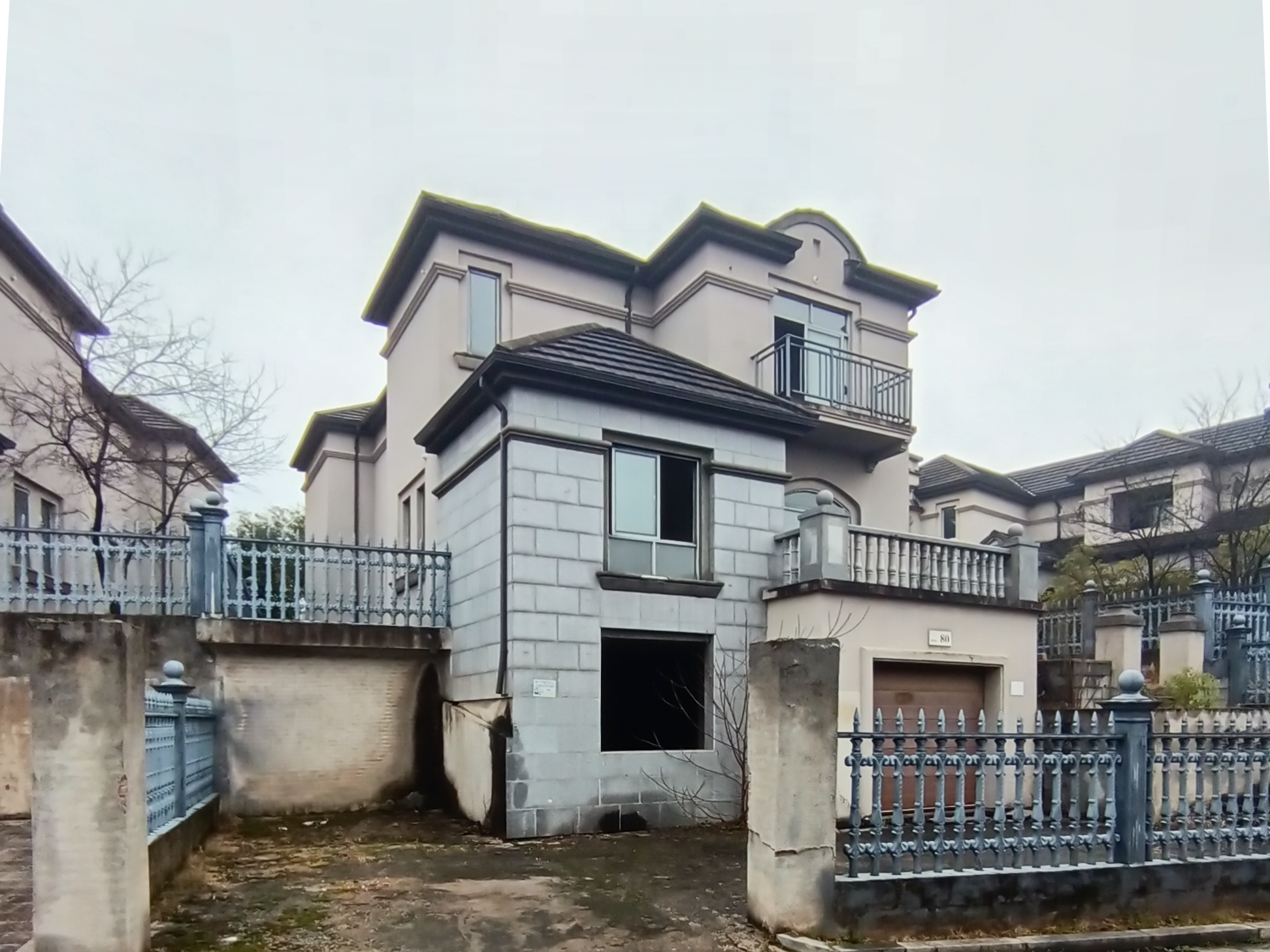 大鹏湾(黄花机场后勤基地)  6室3厅3卫    280.0万 大鹏湾(黄花机场后勤基地)  6室3厅3卫    280.0万其他