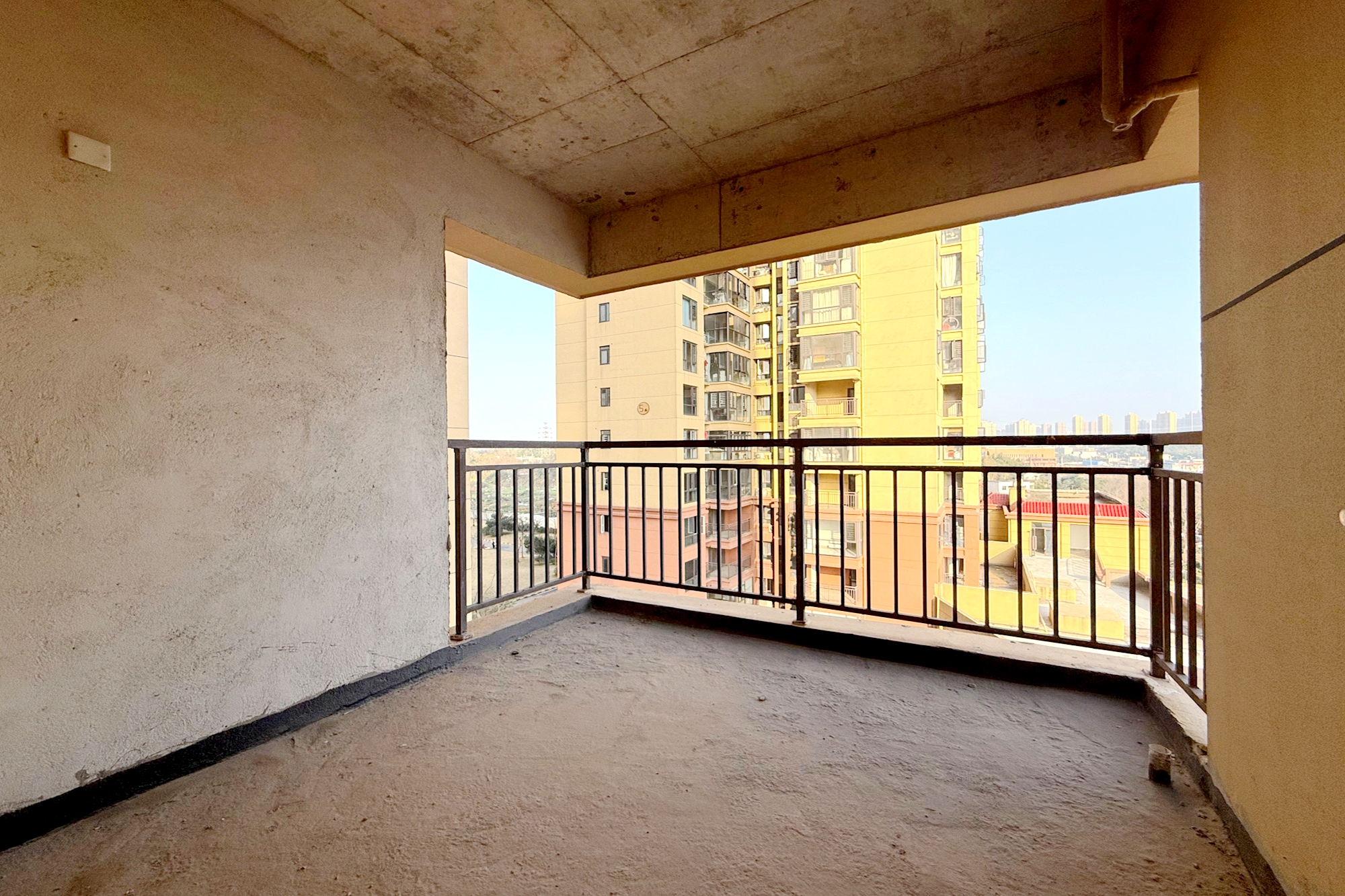 富兴悦府(富兴学府名邸) 0室0厅0卫 60.0万 富兴悦府(富兴学府名邸) 0室0厅0卫 60.0万阳台