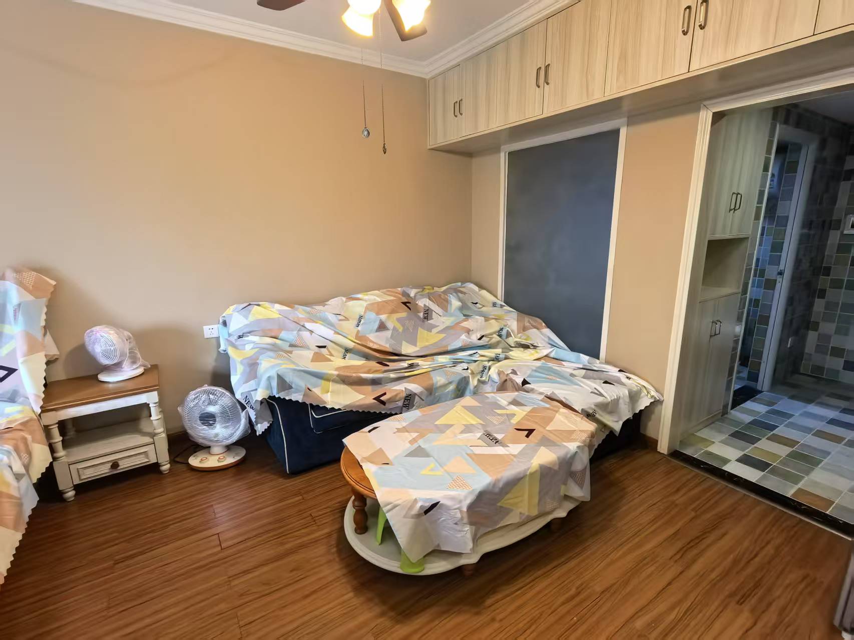 美的城三期  1室1厅1卫    18.0万 美的城三期  1室1厅1卫    18.0万室内图