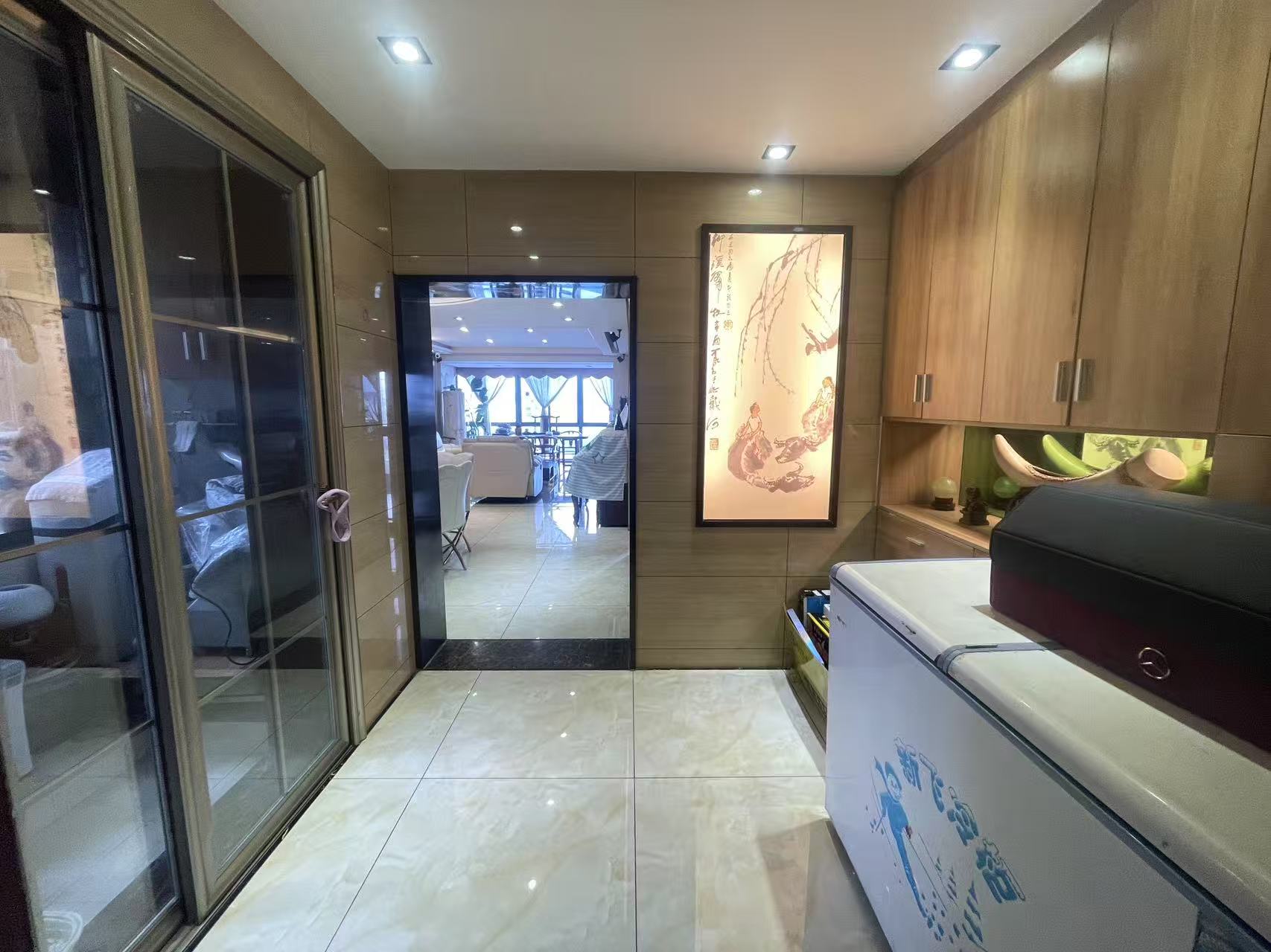 天鹅湖1号 3室2厅2卫 76.0万 天鹅湖1号 3室2厅2卫 76.0万室内图